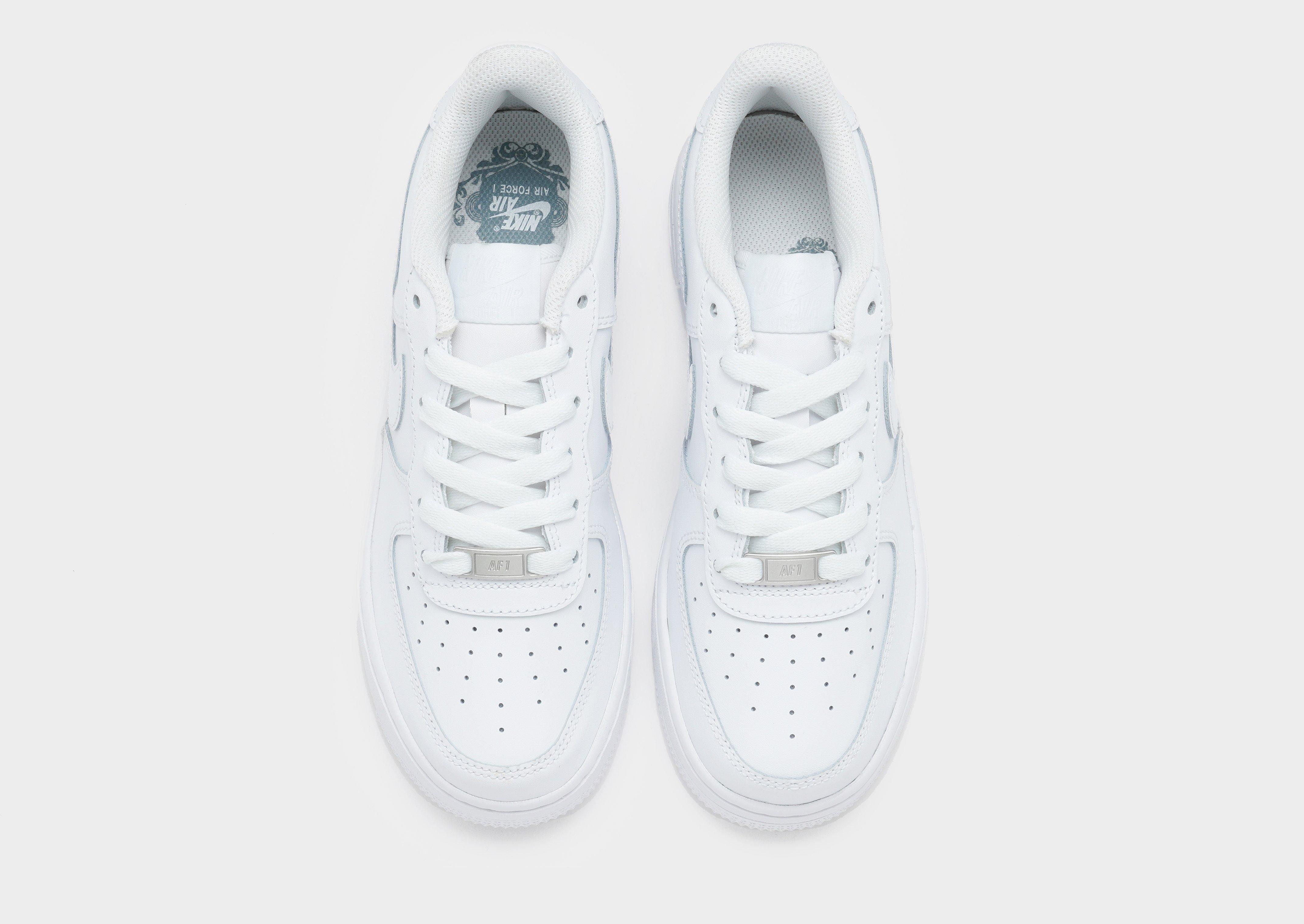 Nike air force 1 white junior size on sale 5