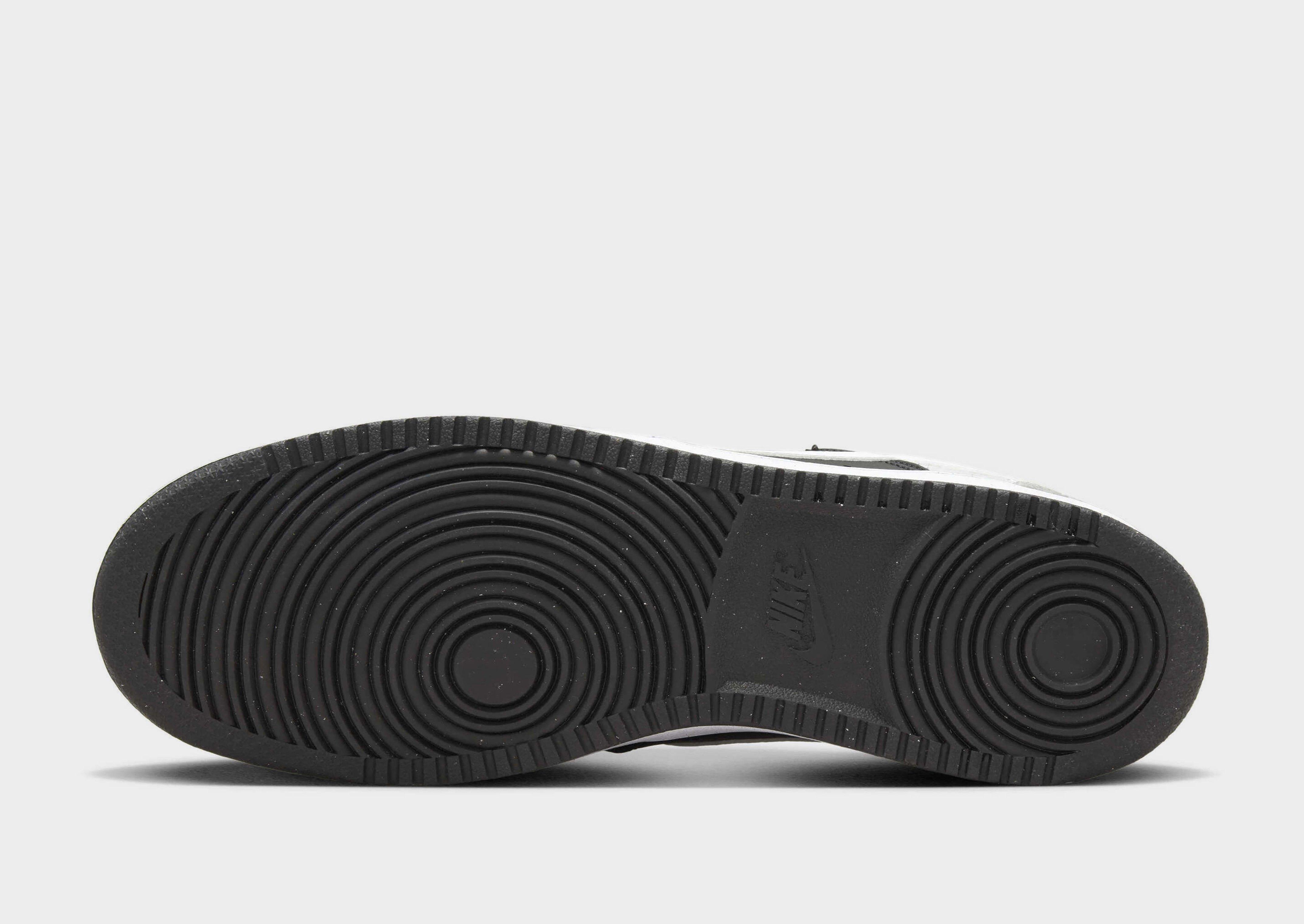 Nike WOMEN'S SHOES COURT