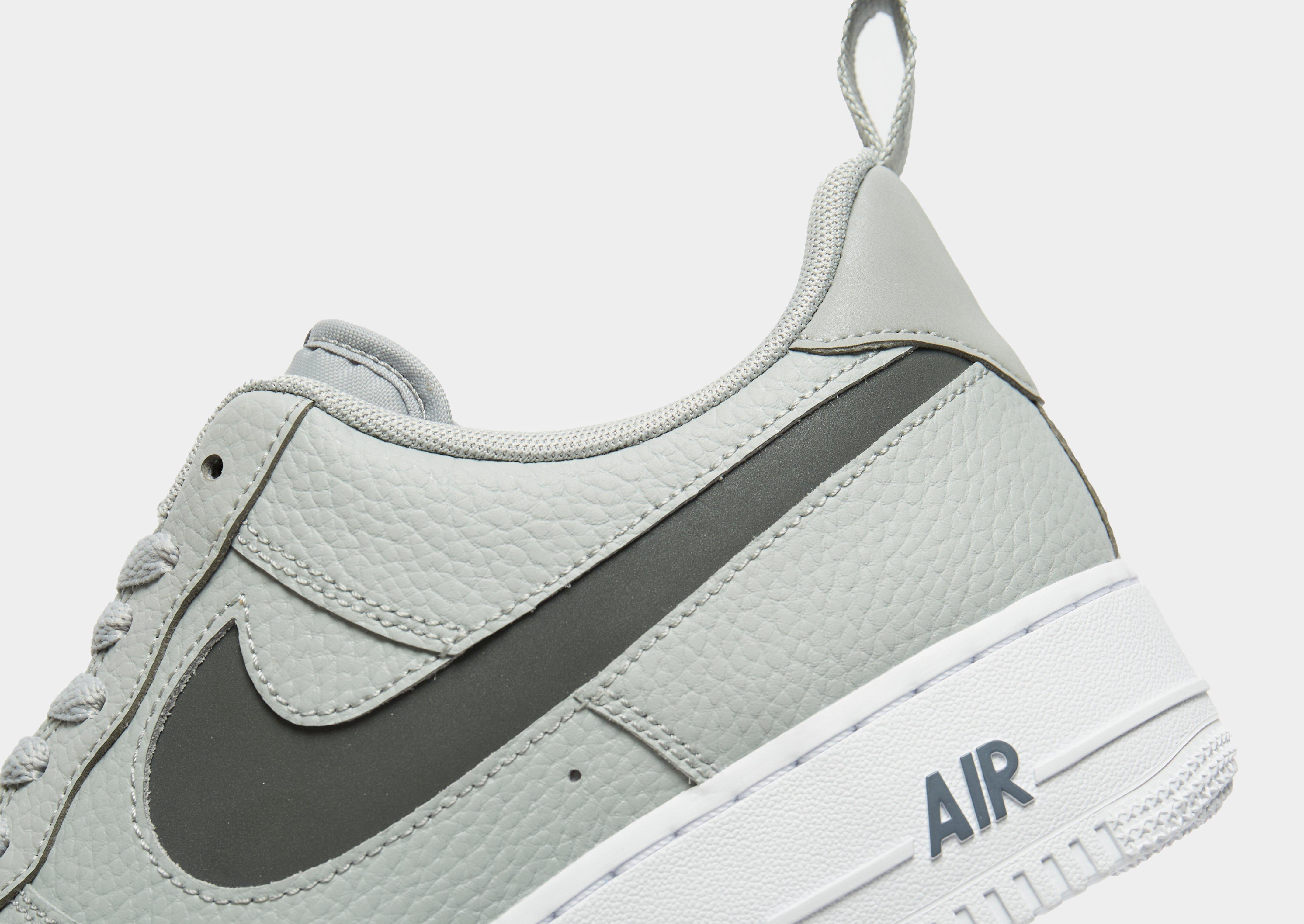 new nike air force 1 07 lv8