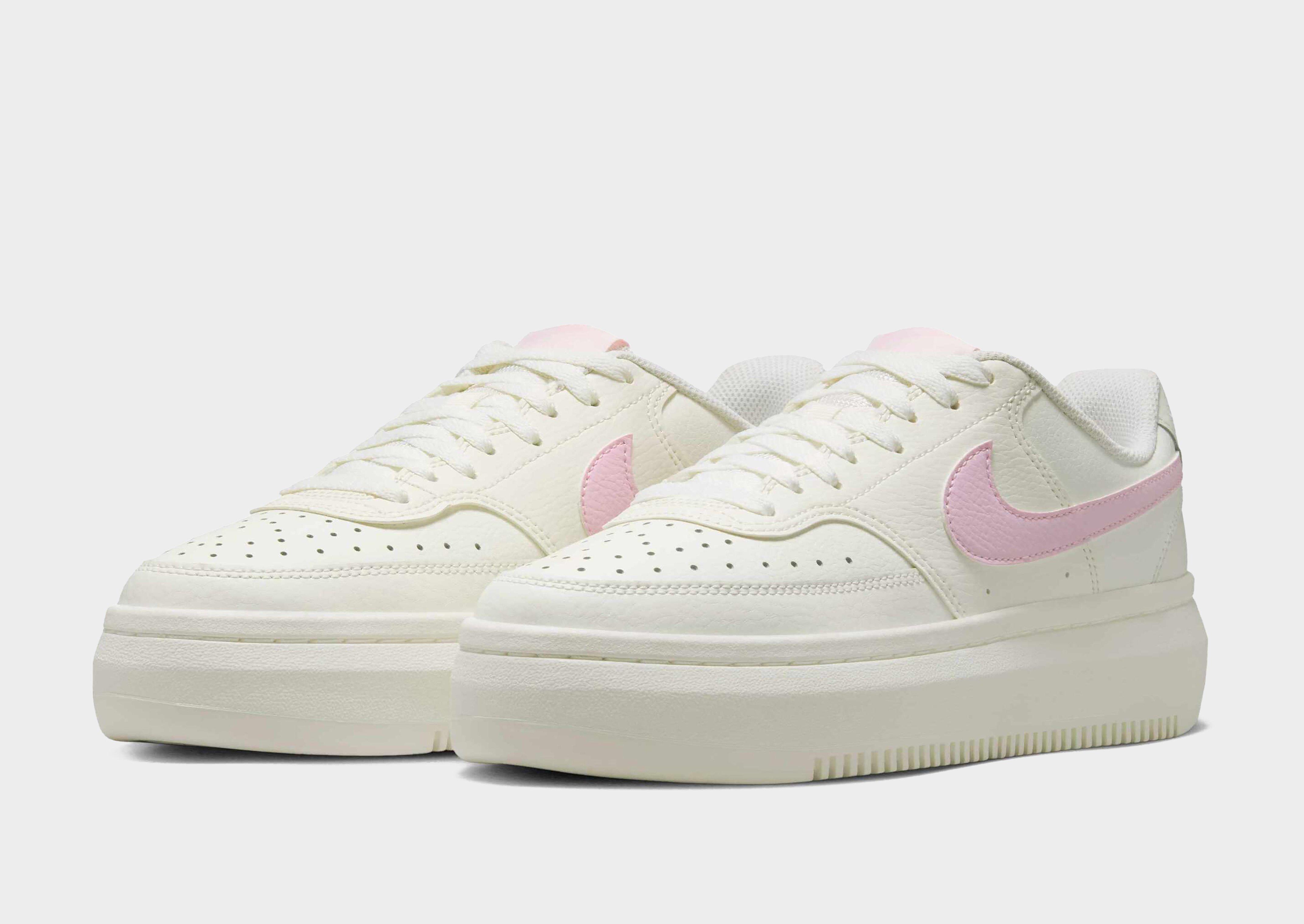 Nike WOMEN'S SHOES COURT