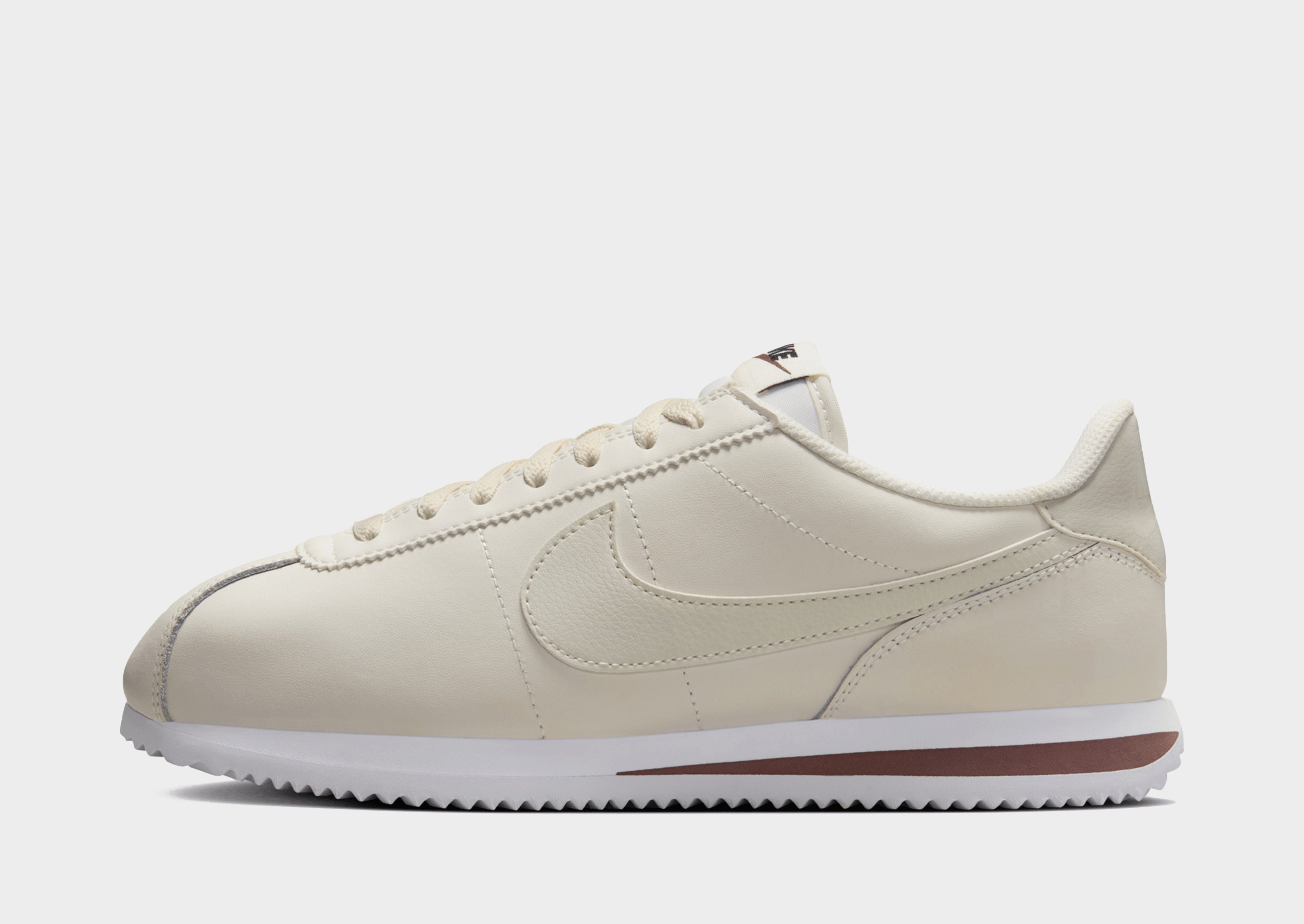 Nike cortez beige womens hotsell