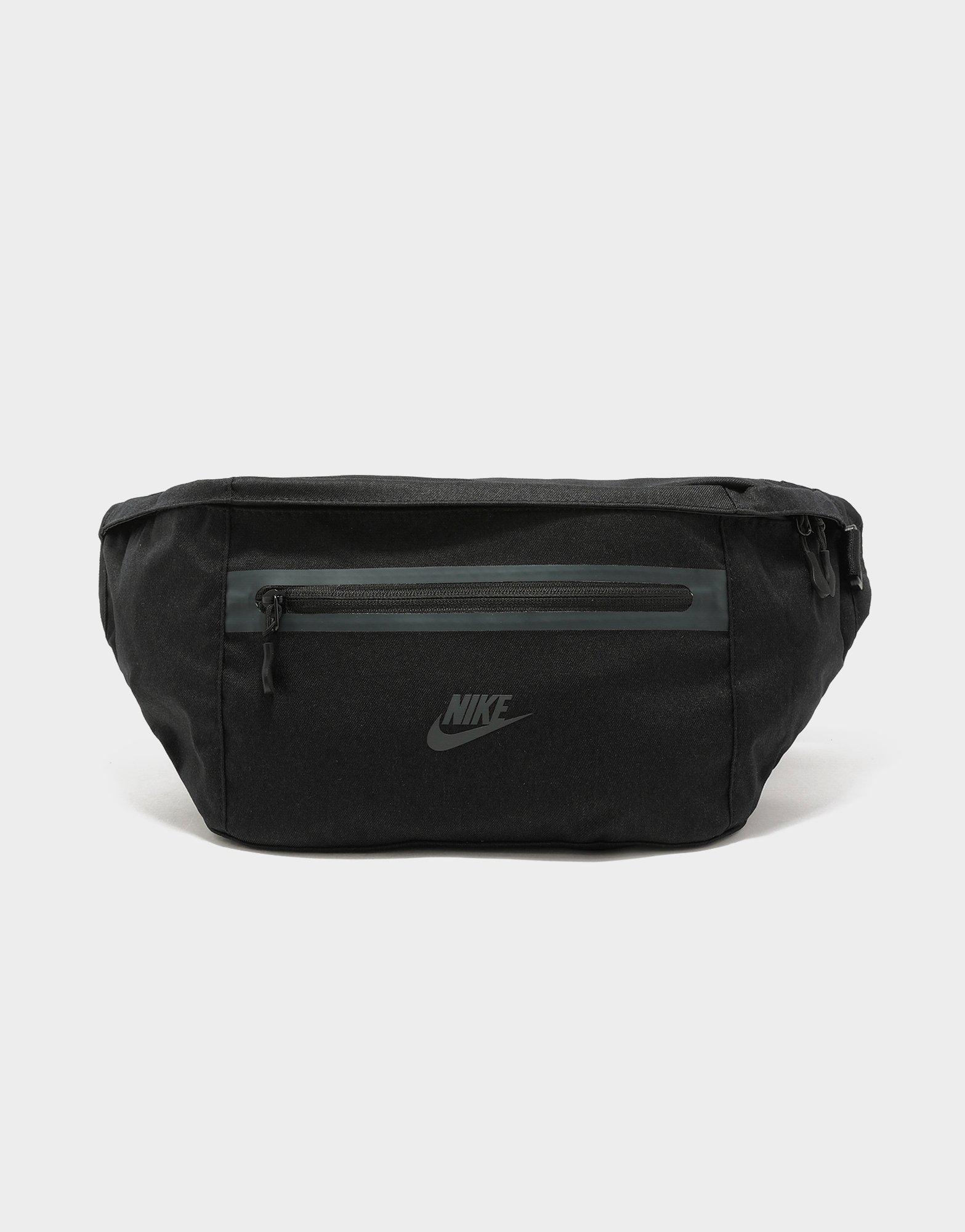 Nike Elemental Premium Fanny Pack (8L).