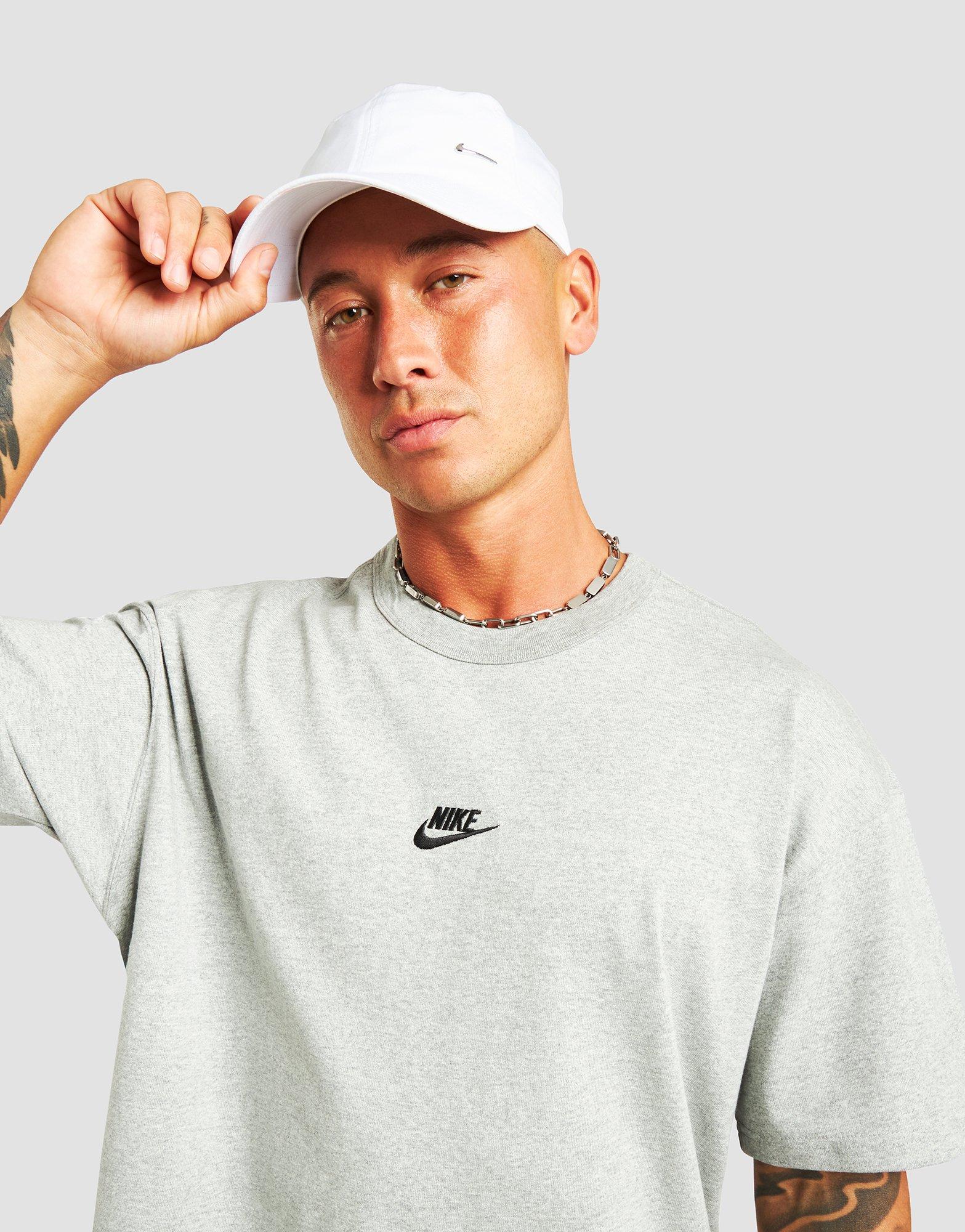 Nike Premium Club T-Shirt