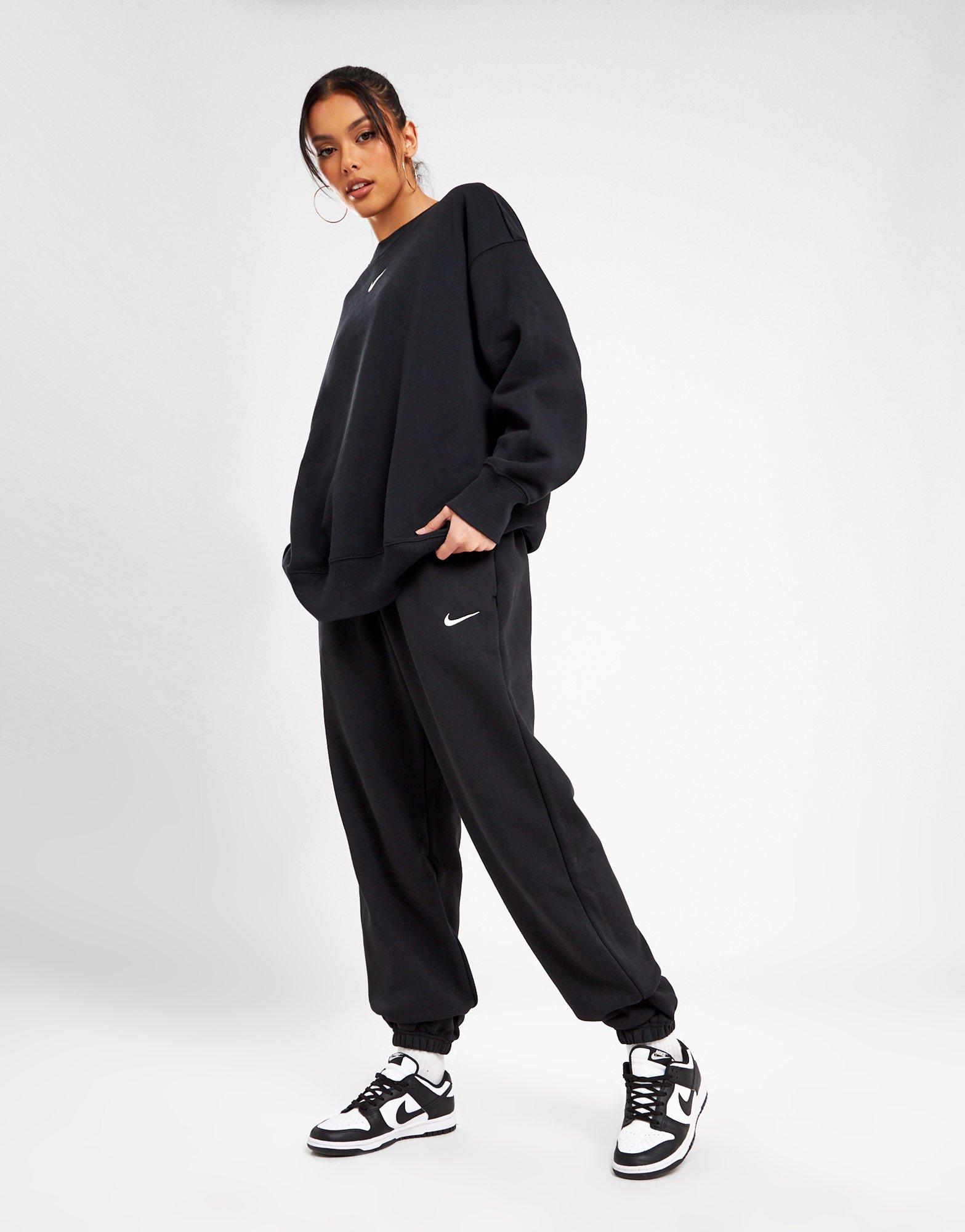 Baggy Leisure Club Cuffed Track Pants in Washed Black