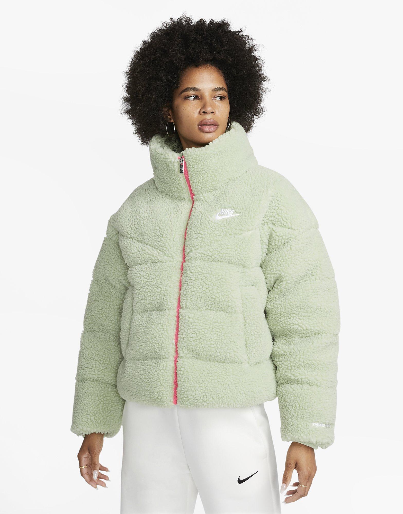 Puffer jacket cheap women's nike