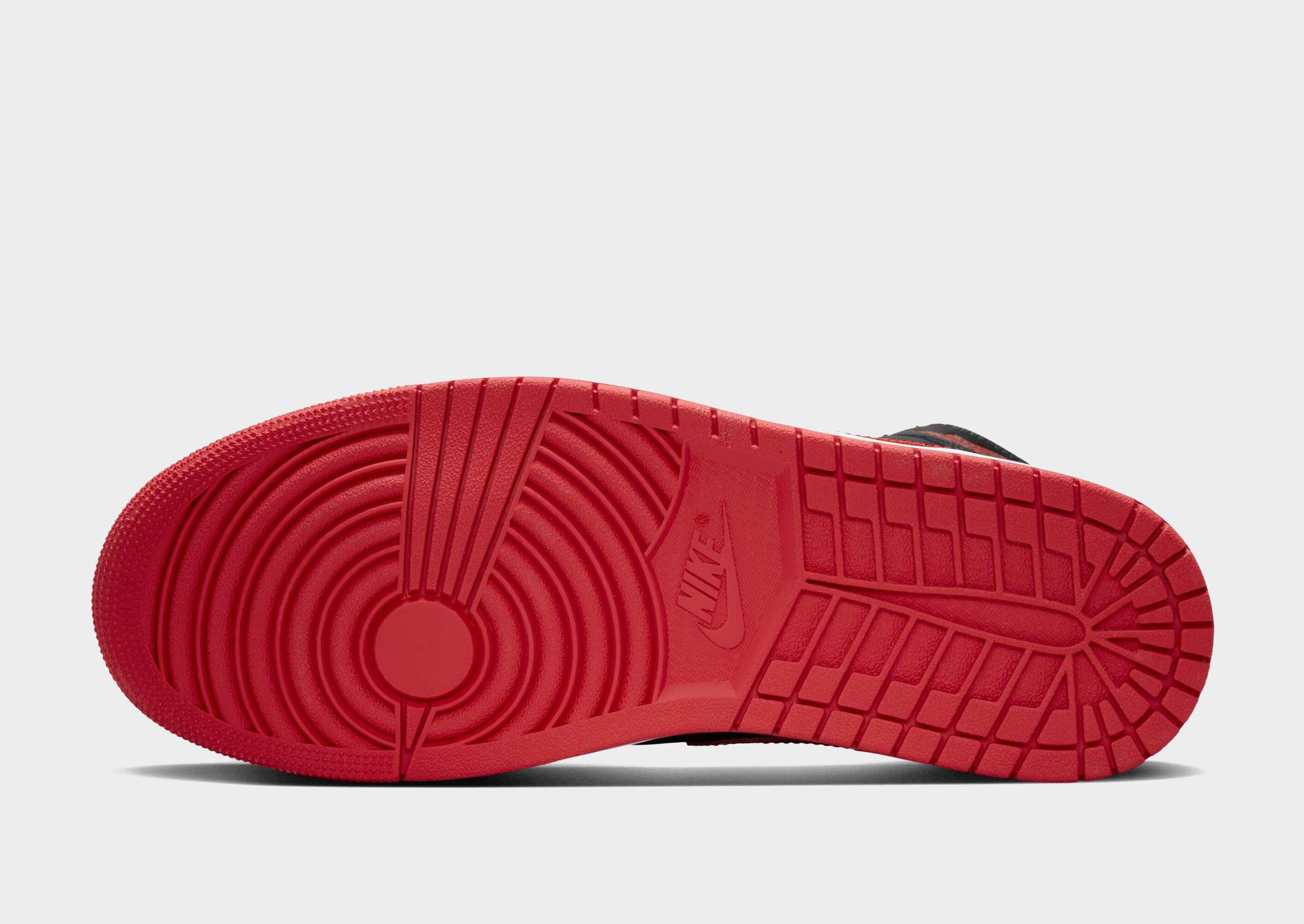 Jordan Air 1 Mid SE
