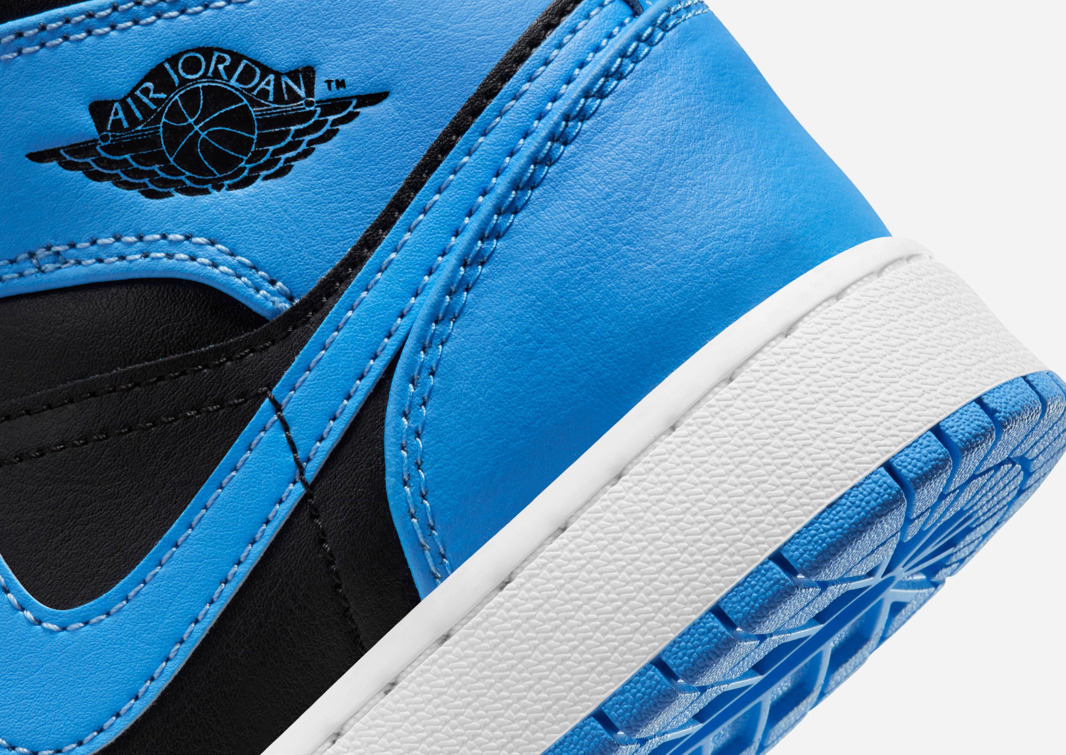 Mens on sale jordans blue