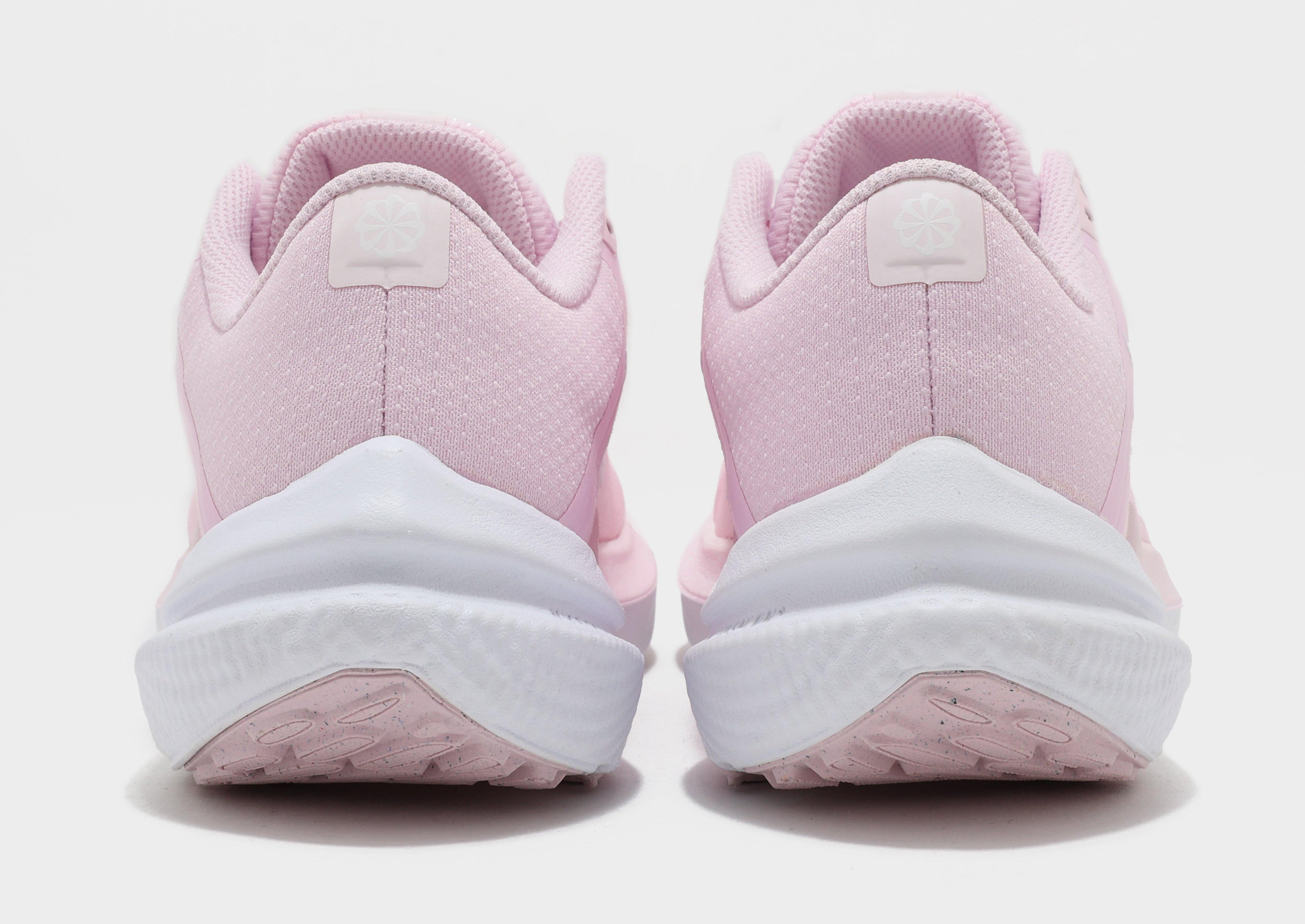 womens pink nike shoes