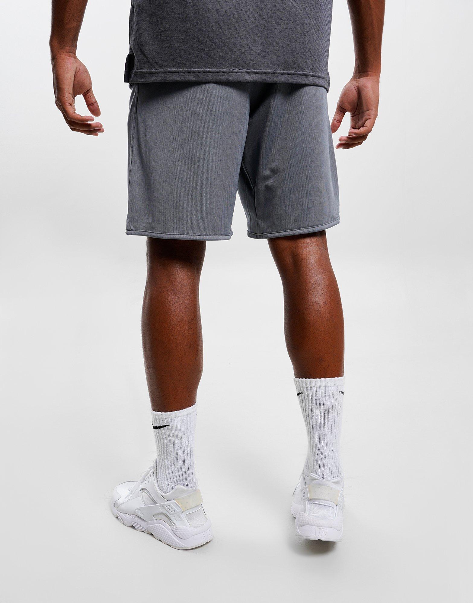 Nike Veelzijdige niet-gevoerde herenshorts met Dri-FIT (23 cm) Totality