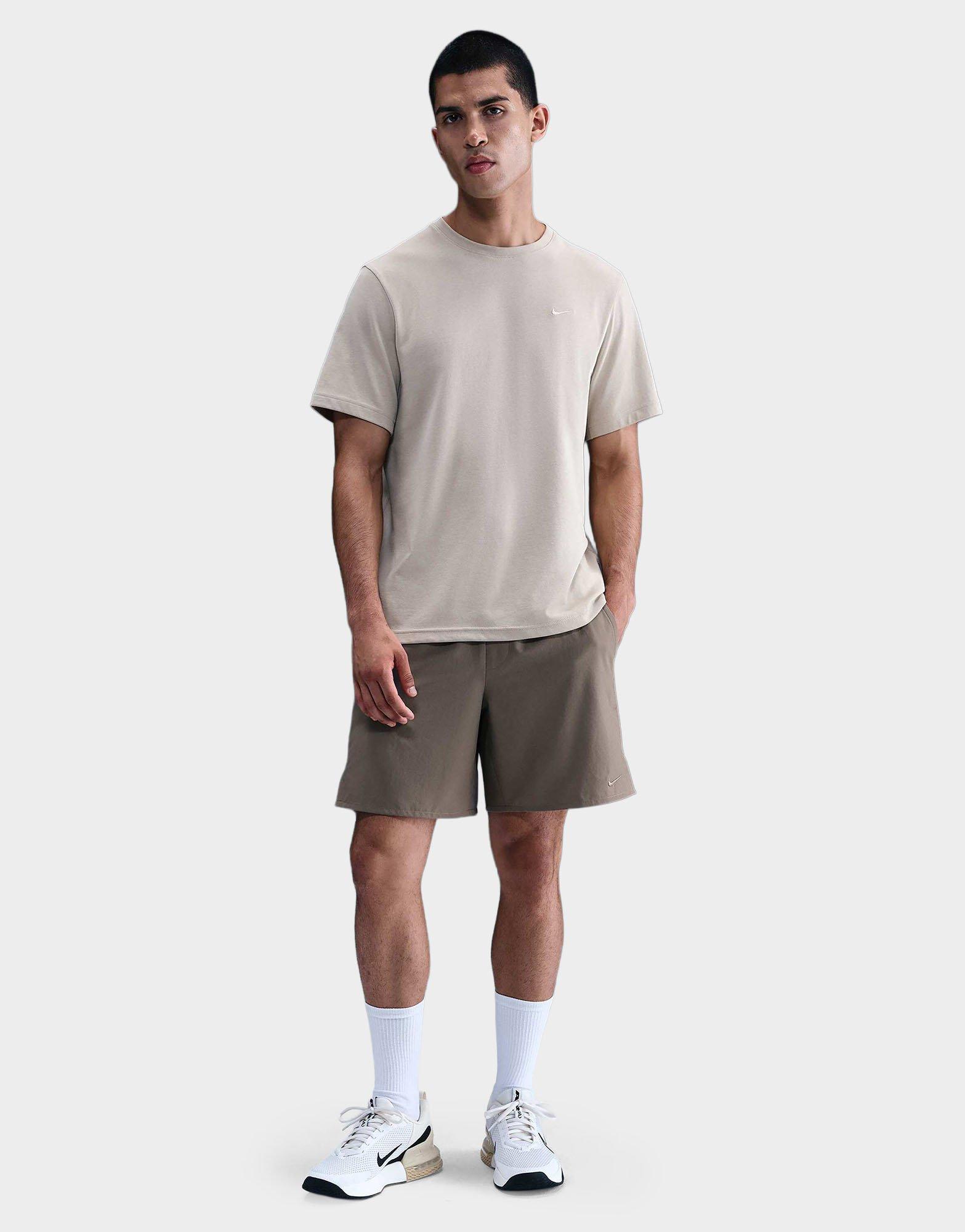 Nike Unlimited 7" Woven Shorts