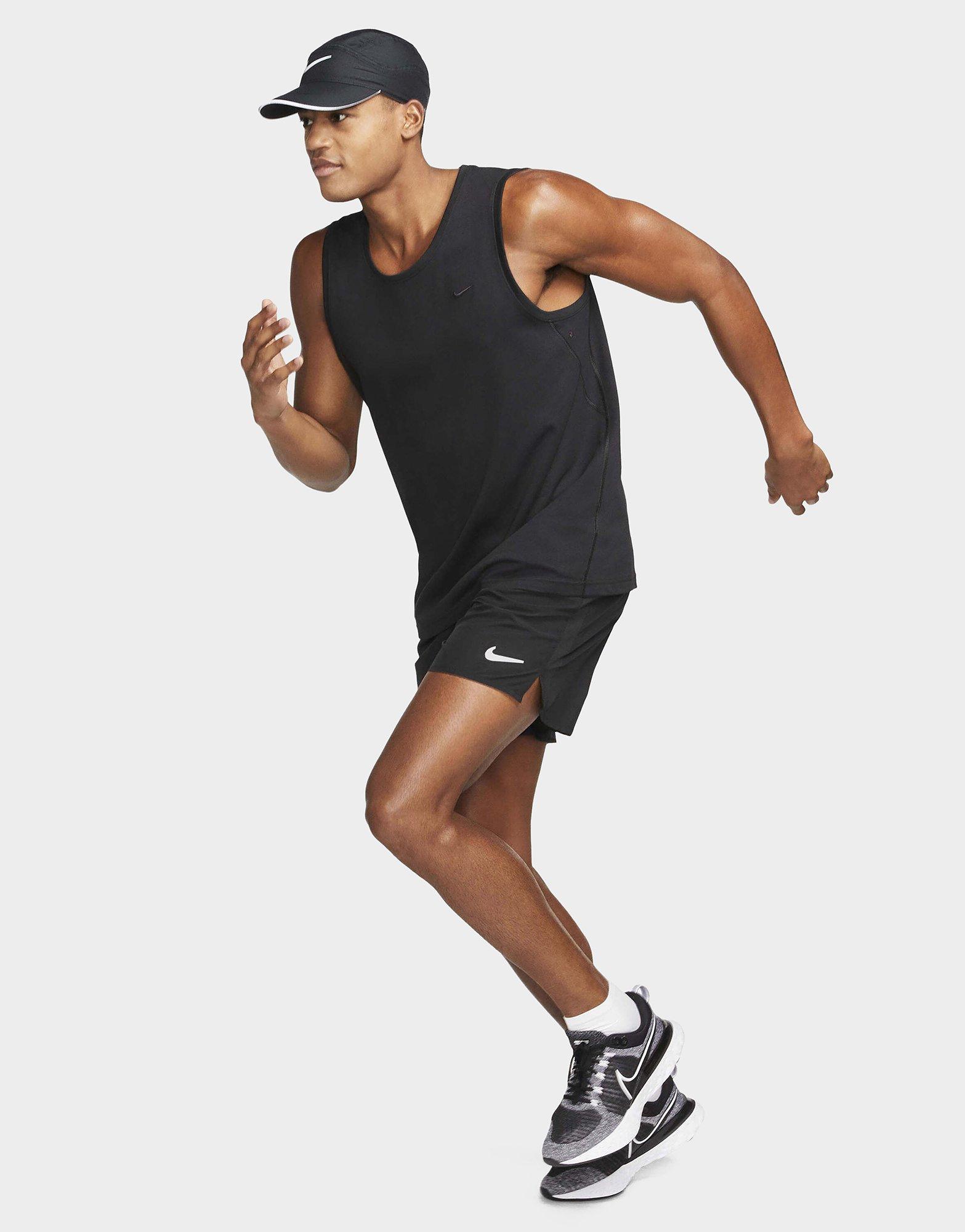 Nike MEN'S DRI-FIT VERSATILE