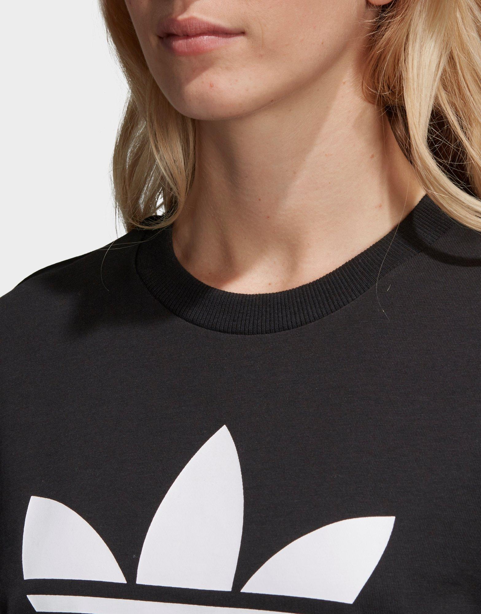 adidas t shirt boyfriend
