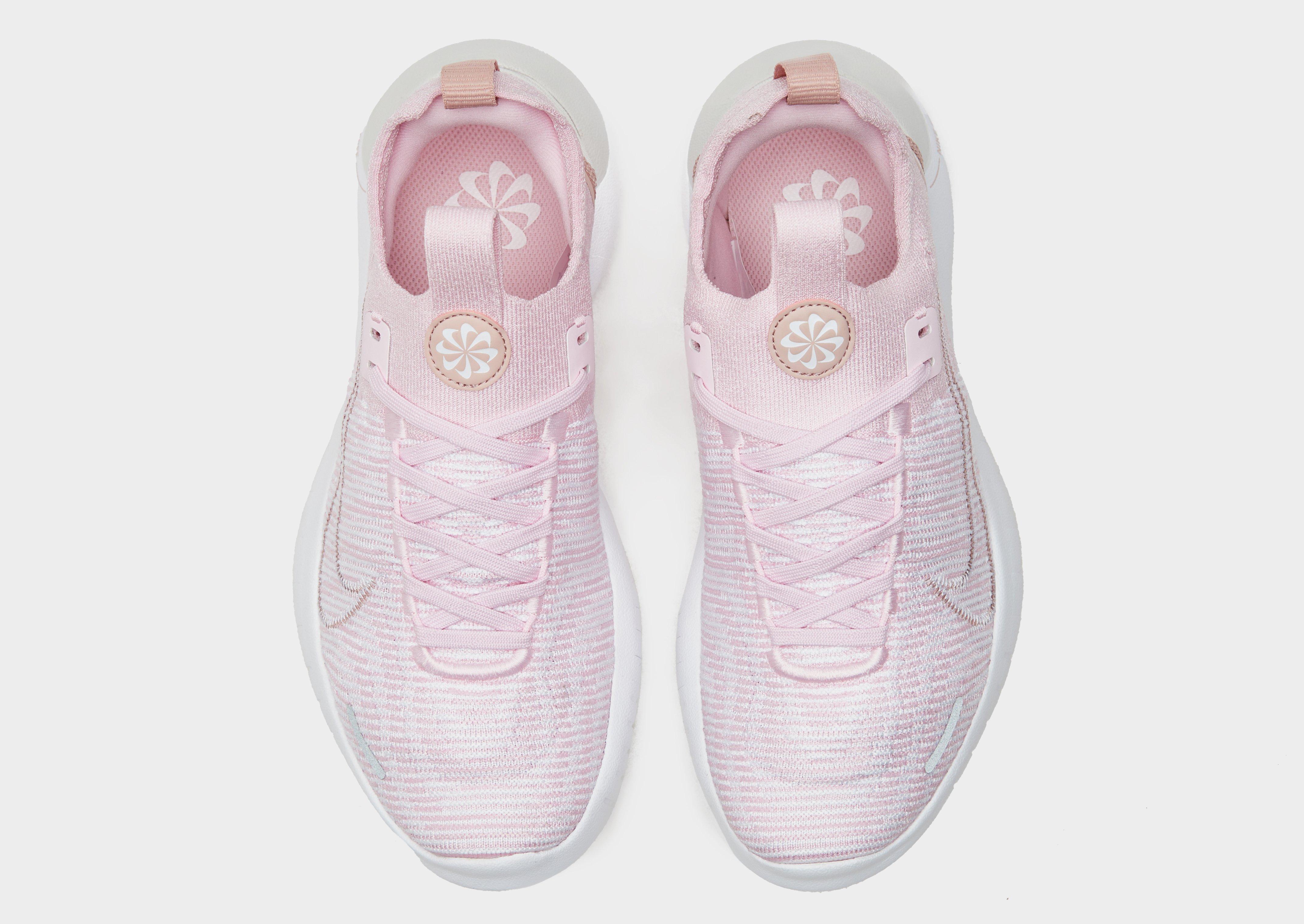 White nike free run on sale womens