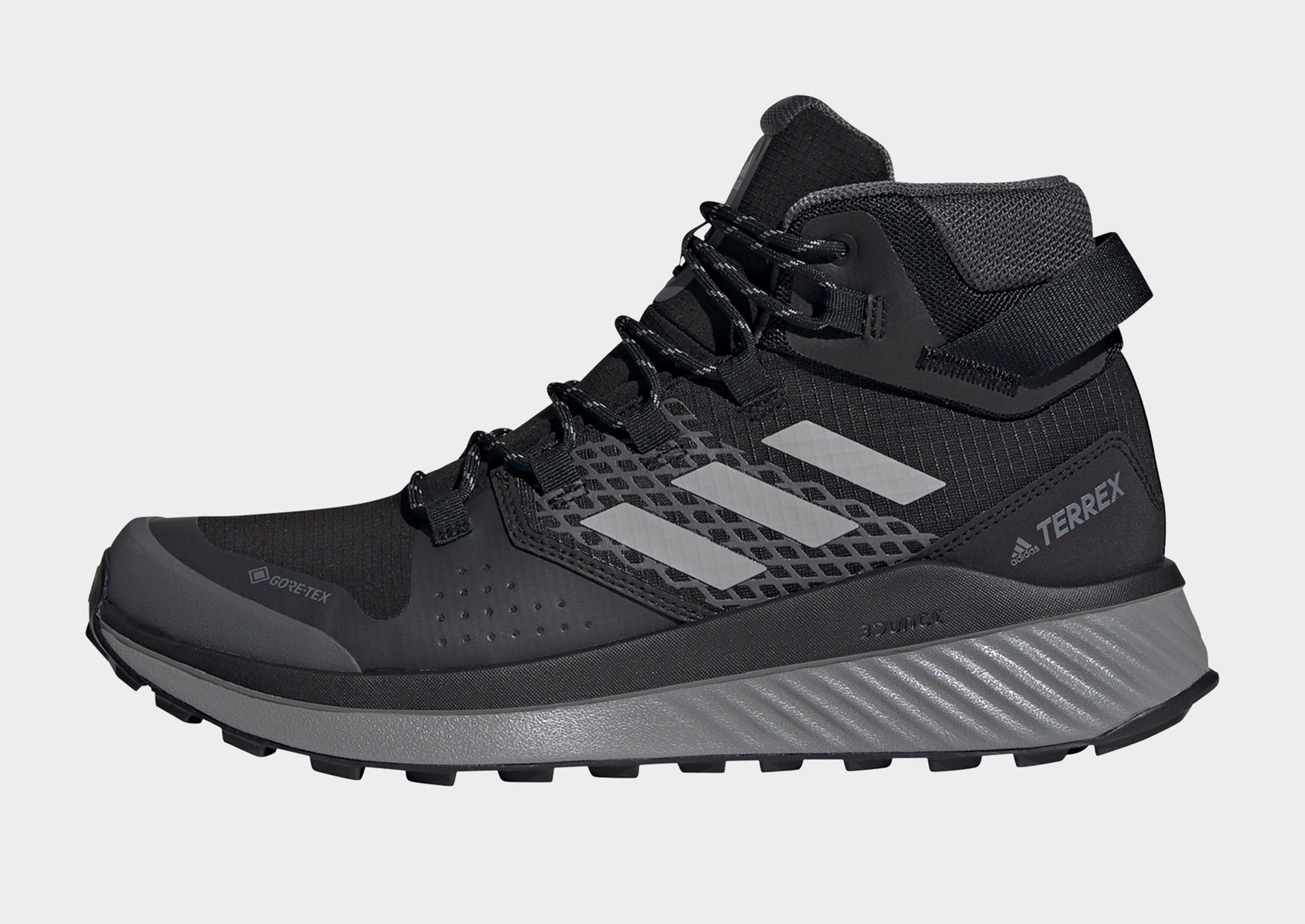 adidas boost gore tex