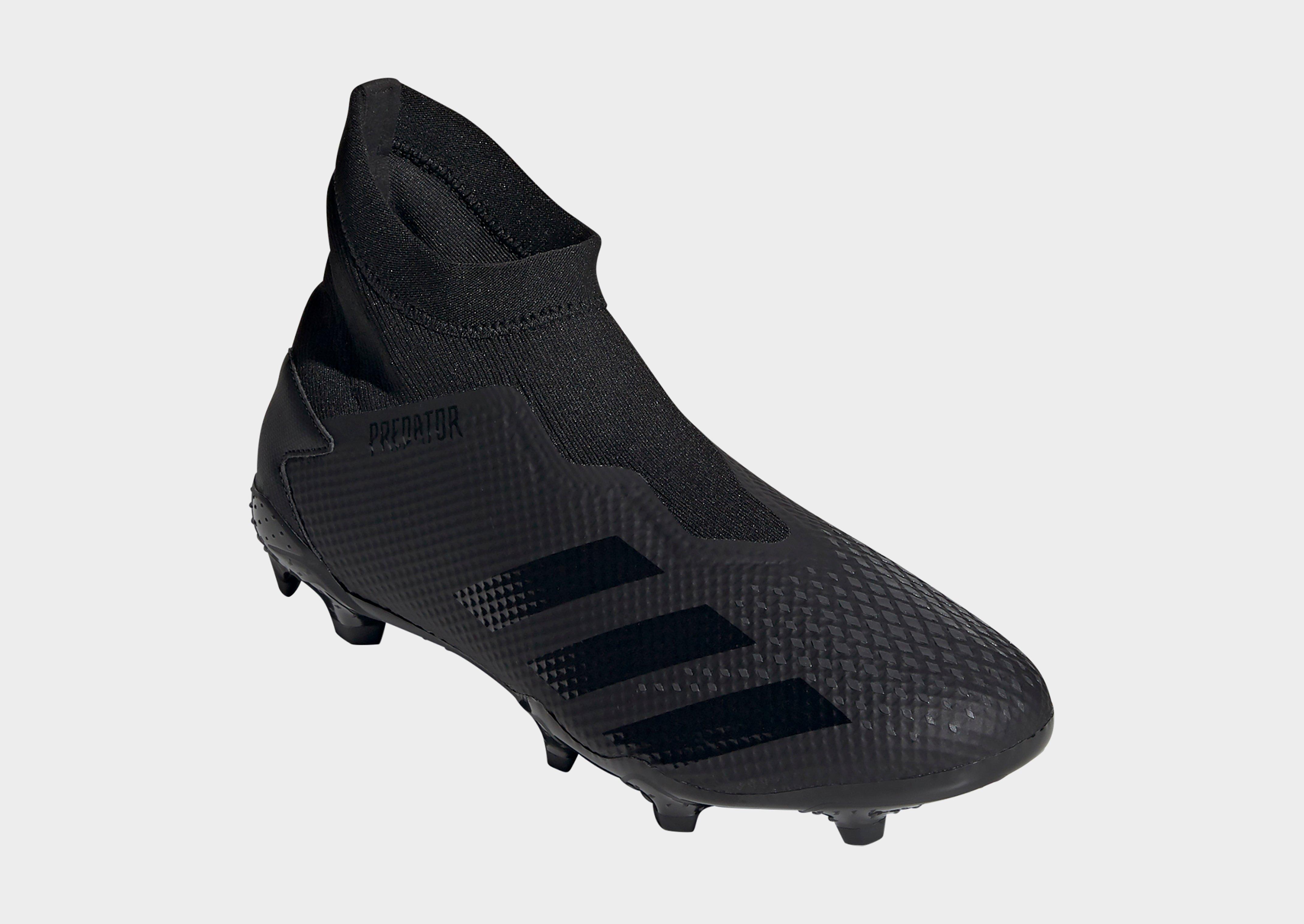 laceless predator trainers