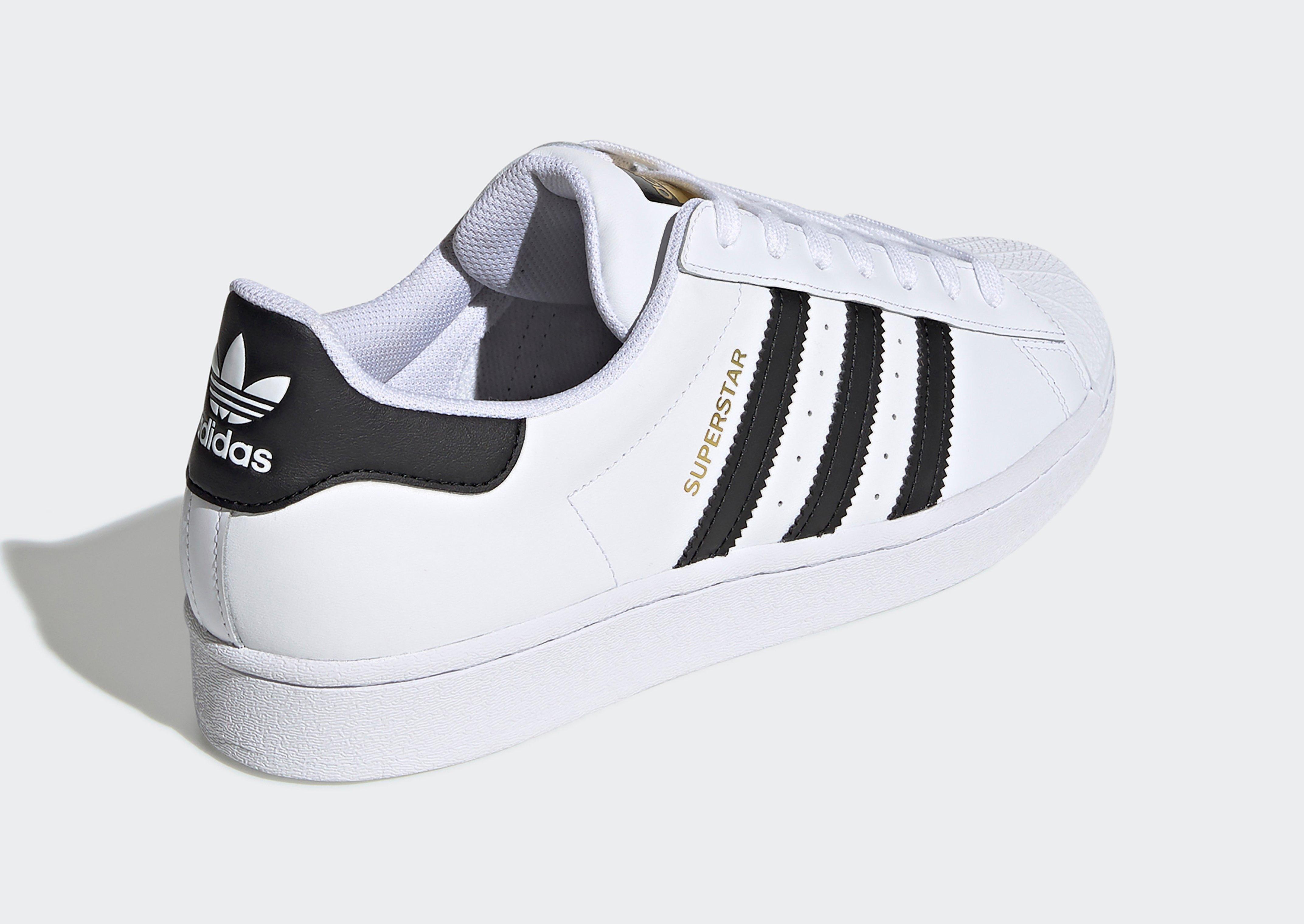 White adidas superstar on sale trainers