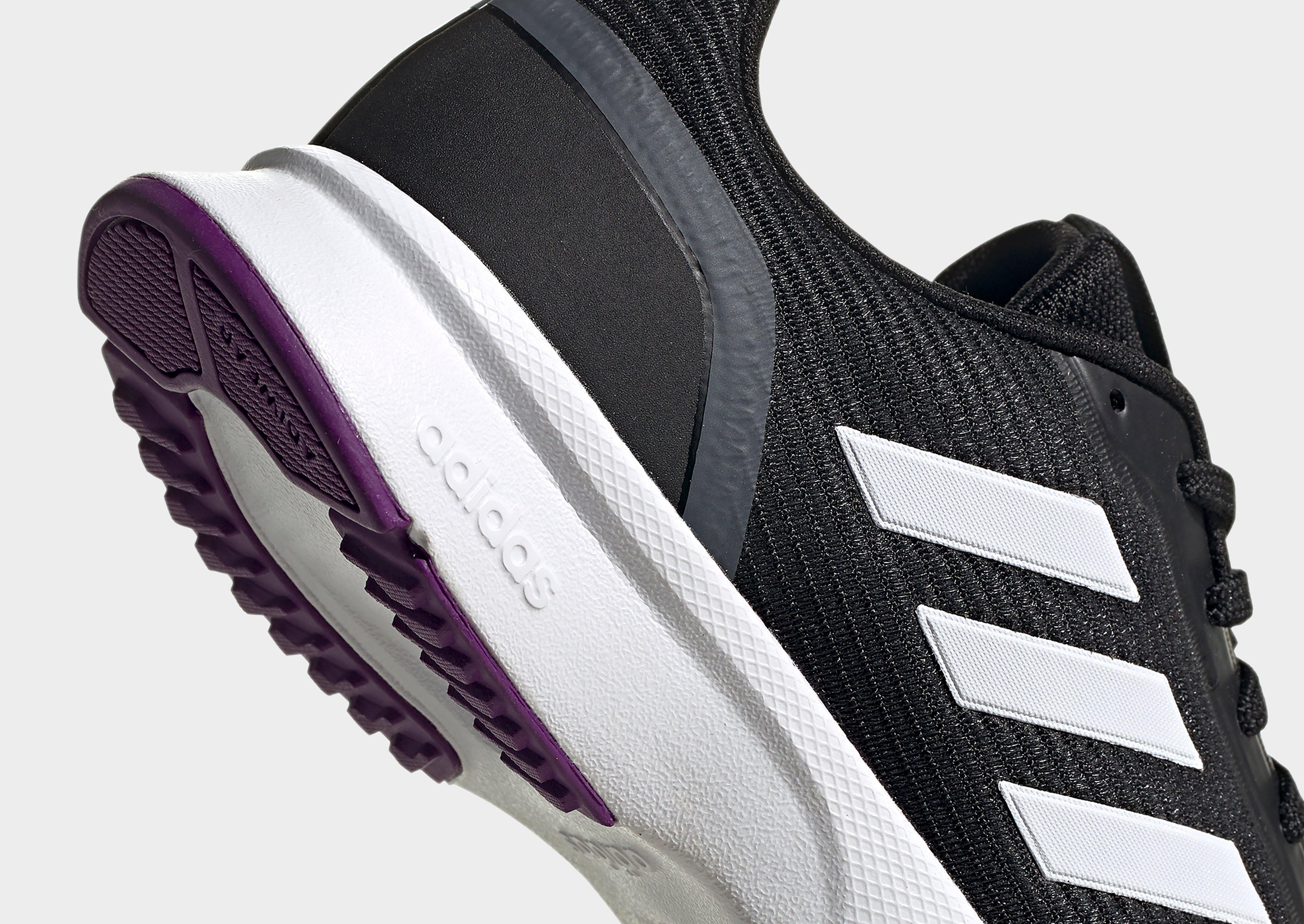 nova flow shoes adidas