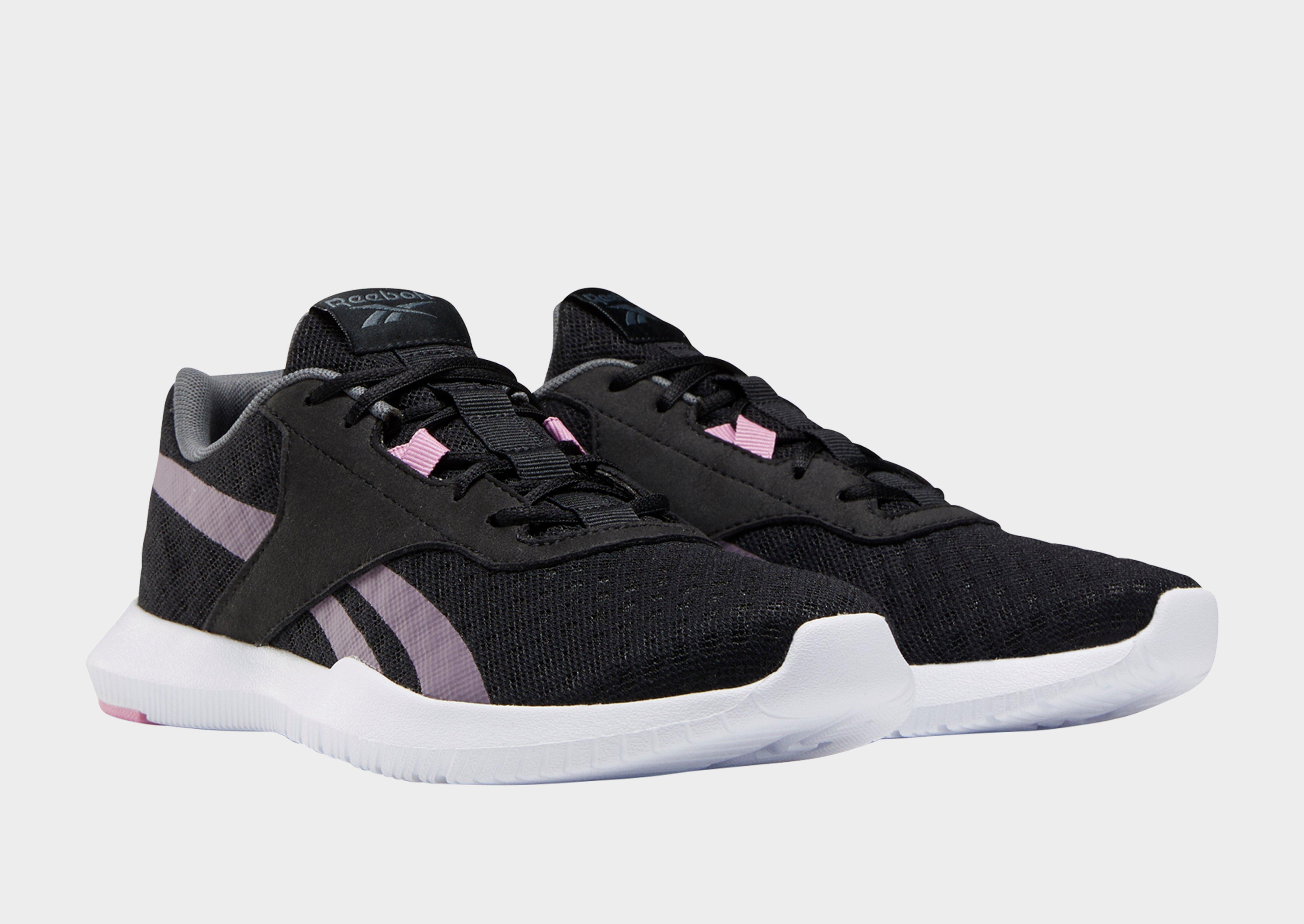 reebok reago essential