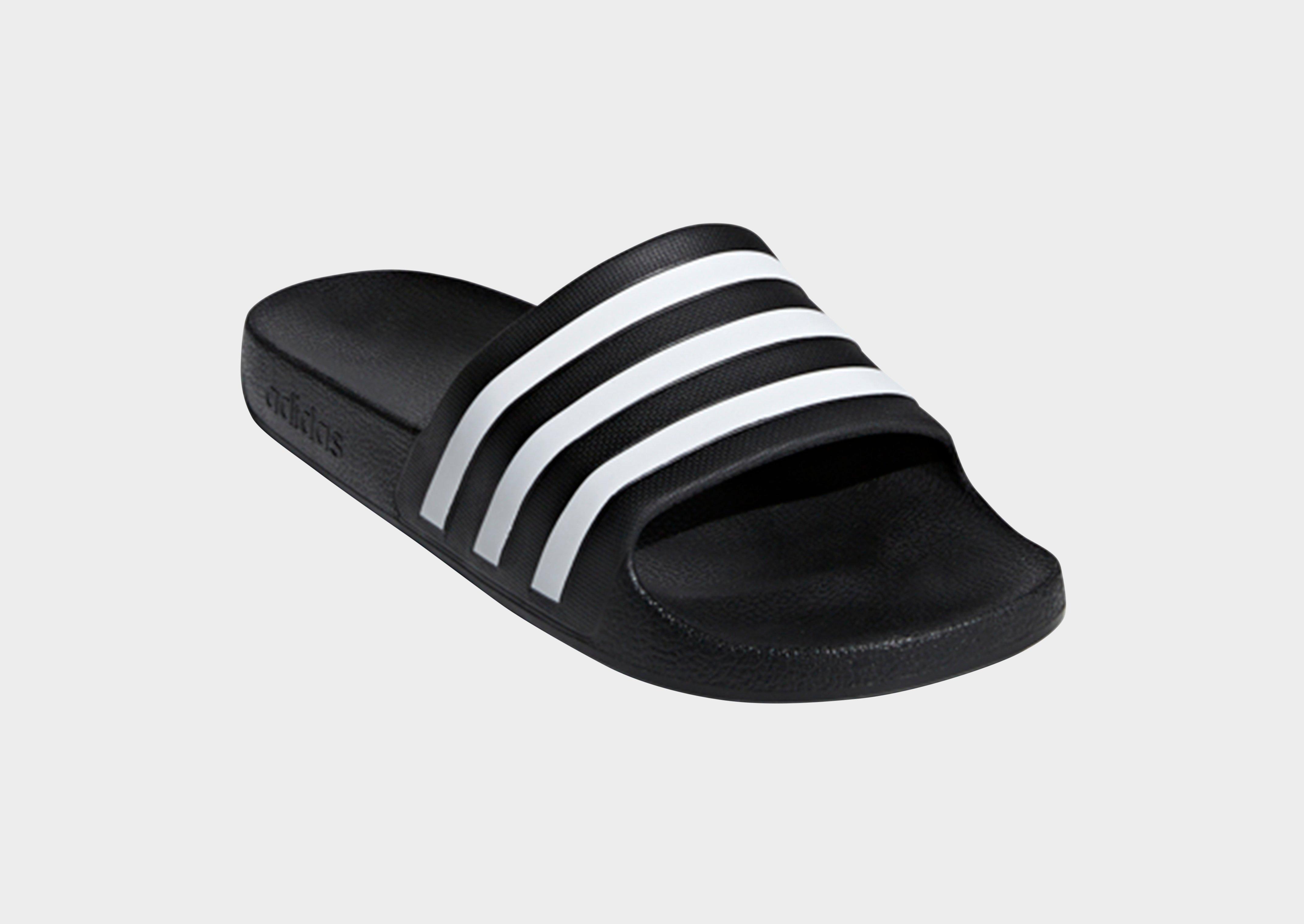 black slides adidas