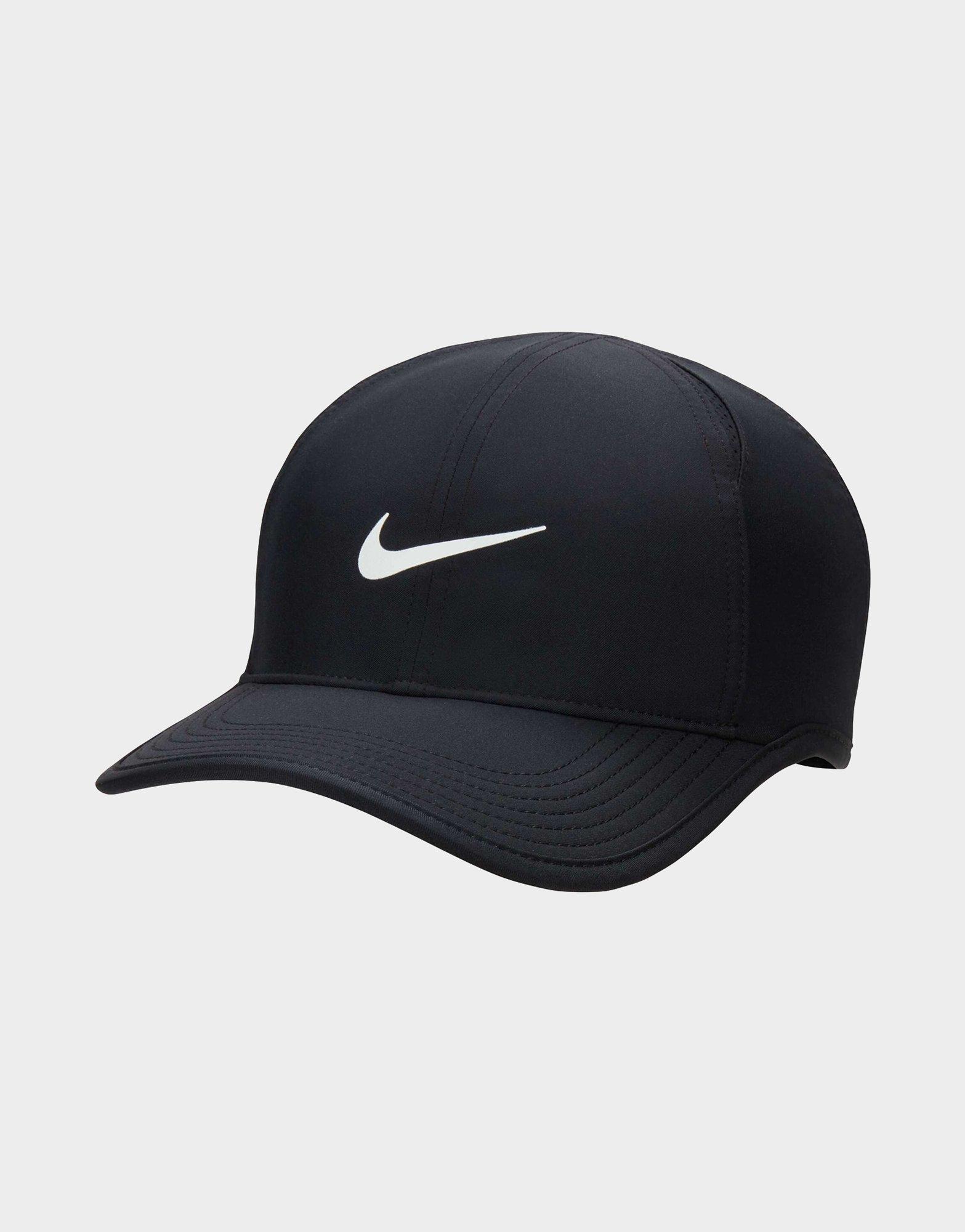 Nike UNSTRUCTURED