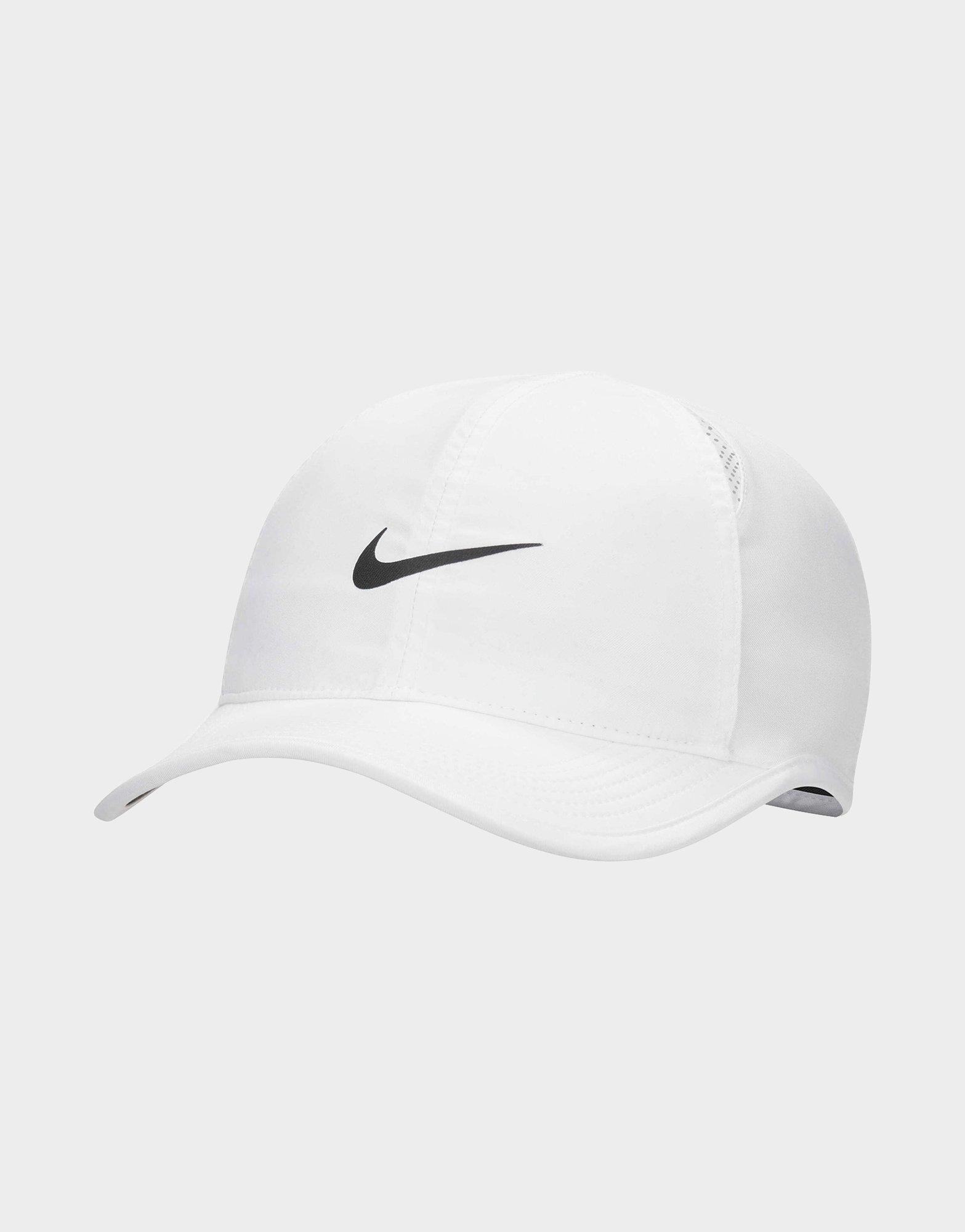 Nike UNSTRUCTURED