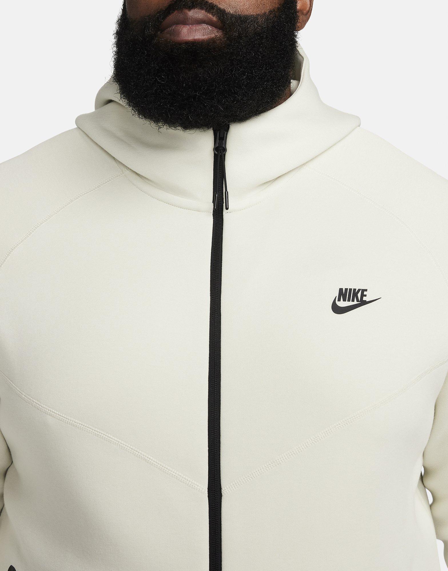 Nike TECH FLEECE FULL ZIP