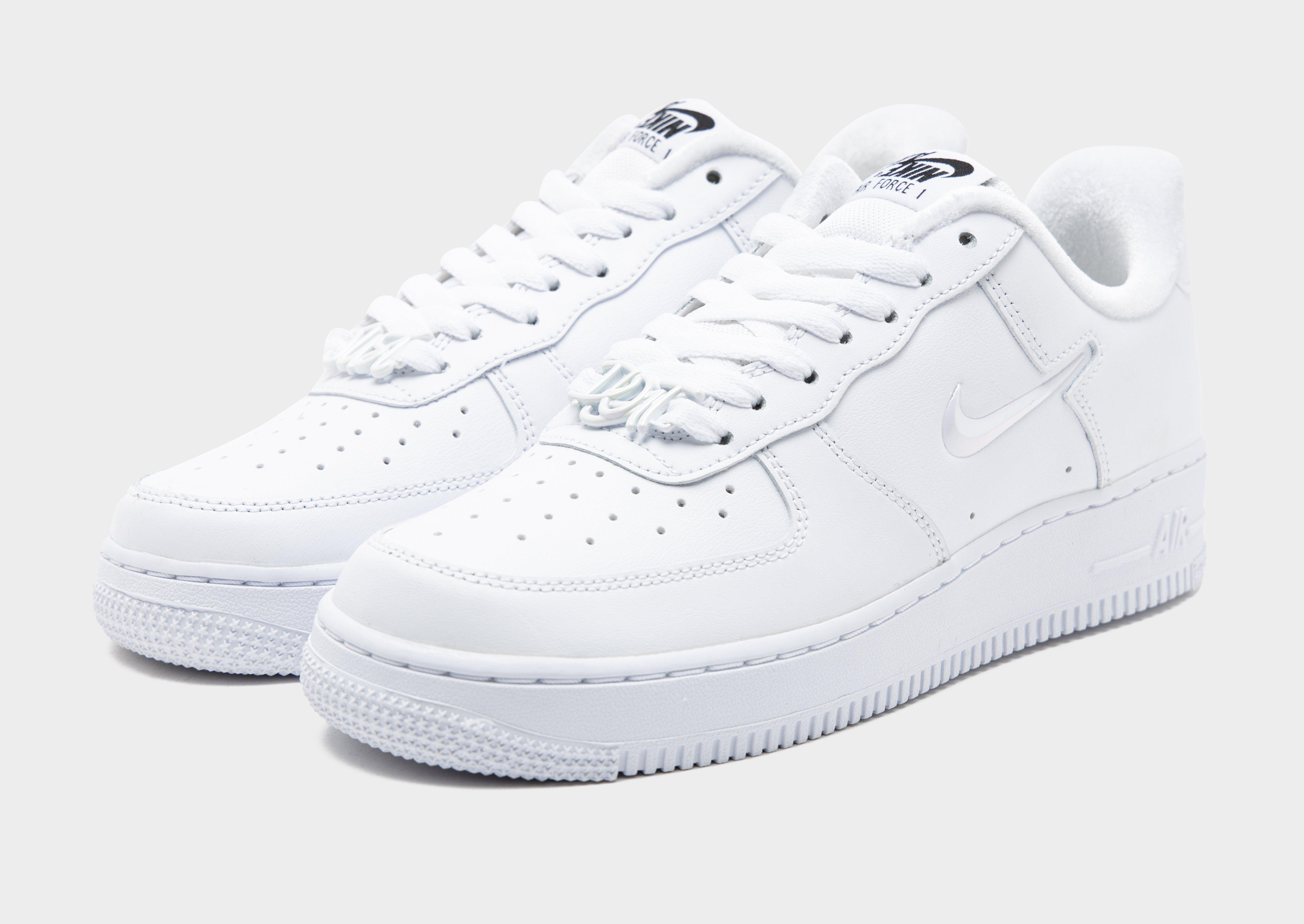 Air force one hot sale white low womens