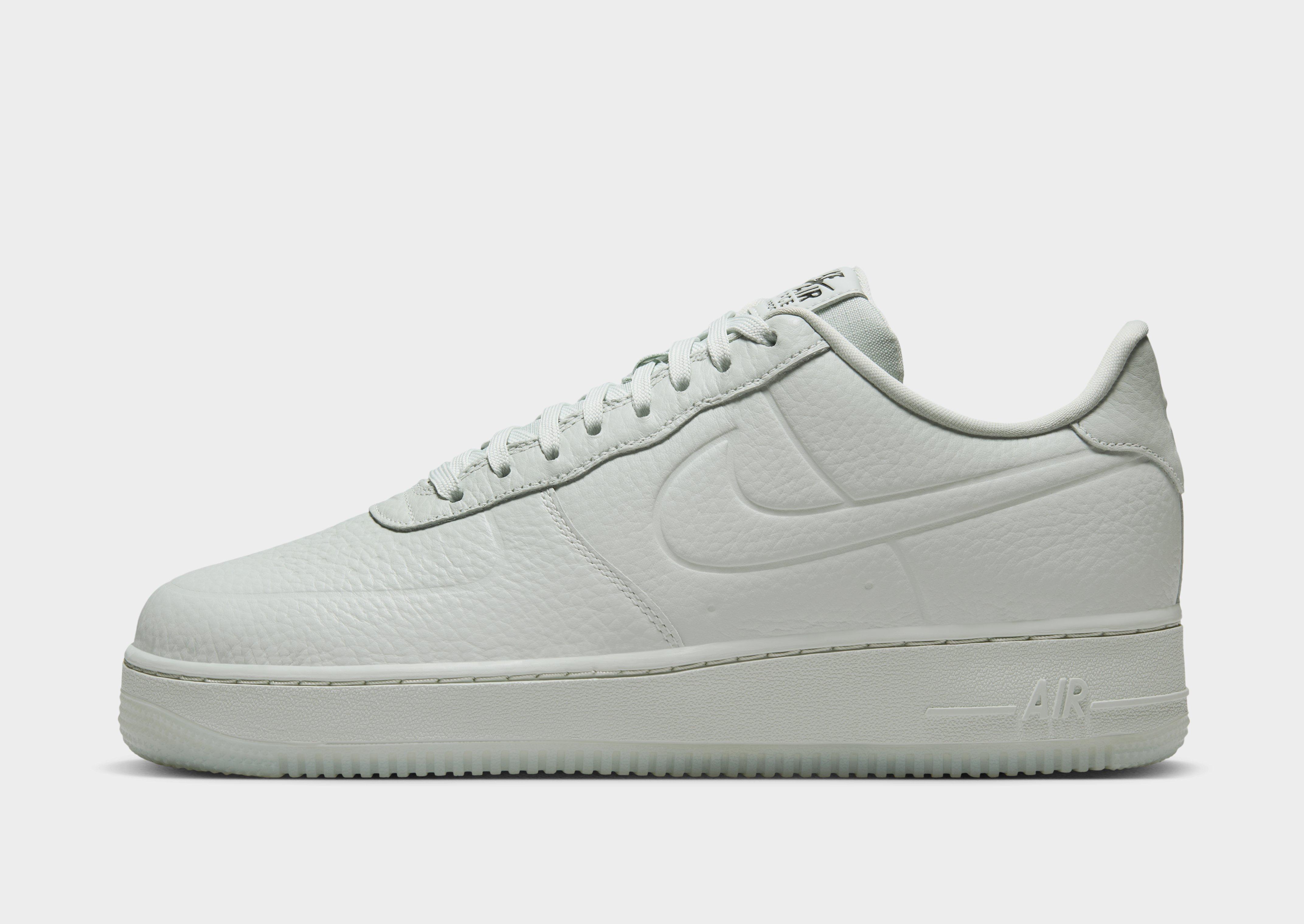 White Nike Air Force 1 '07 Pro-Tech - JD Sports Singapore