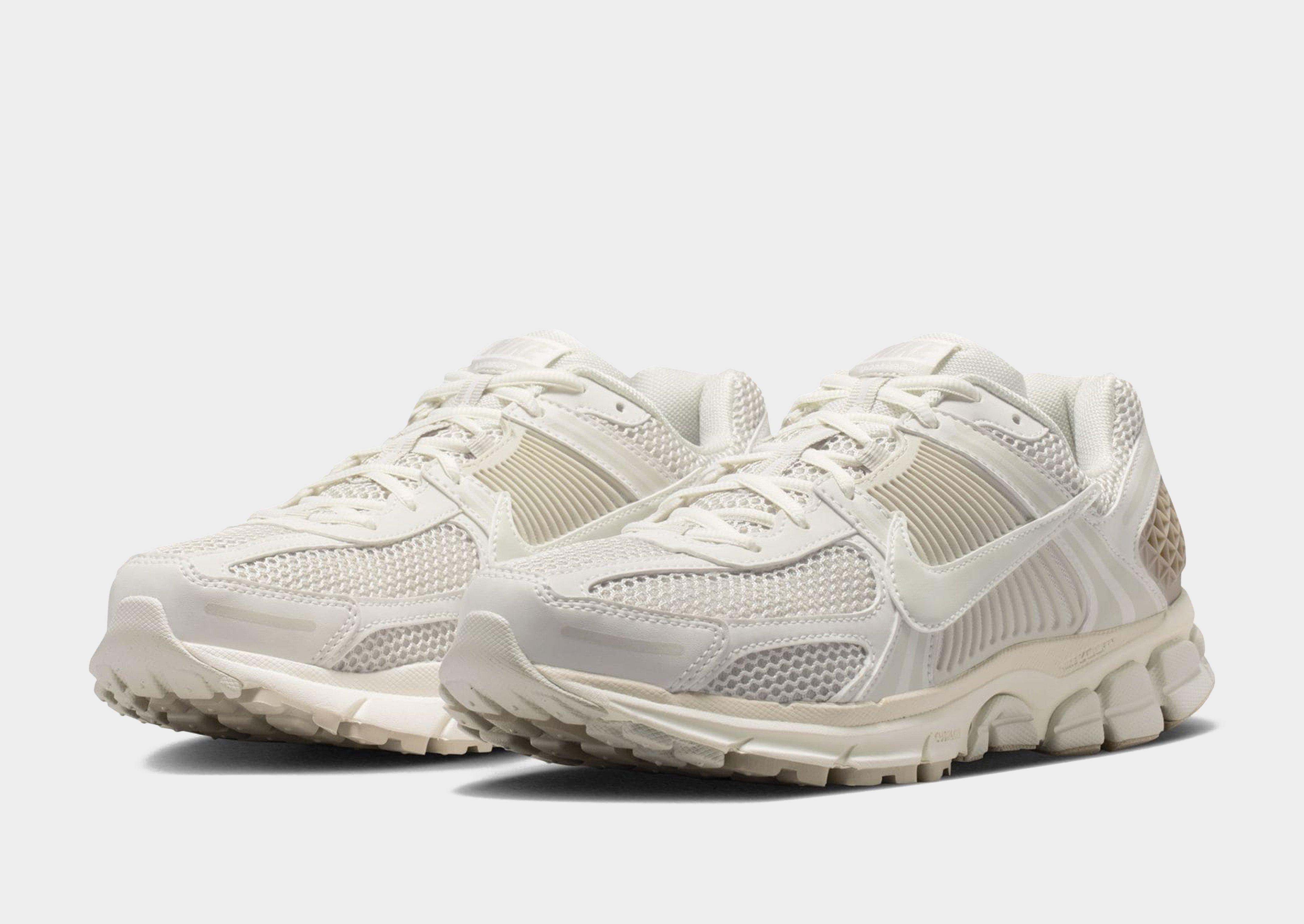 Nike MEN'S SHOES ZOOM VOMERO