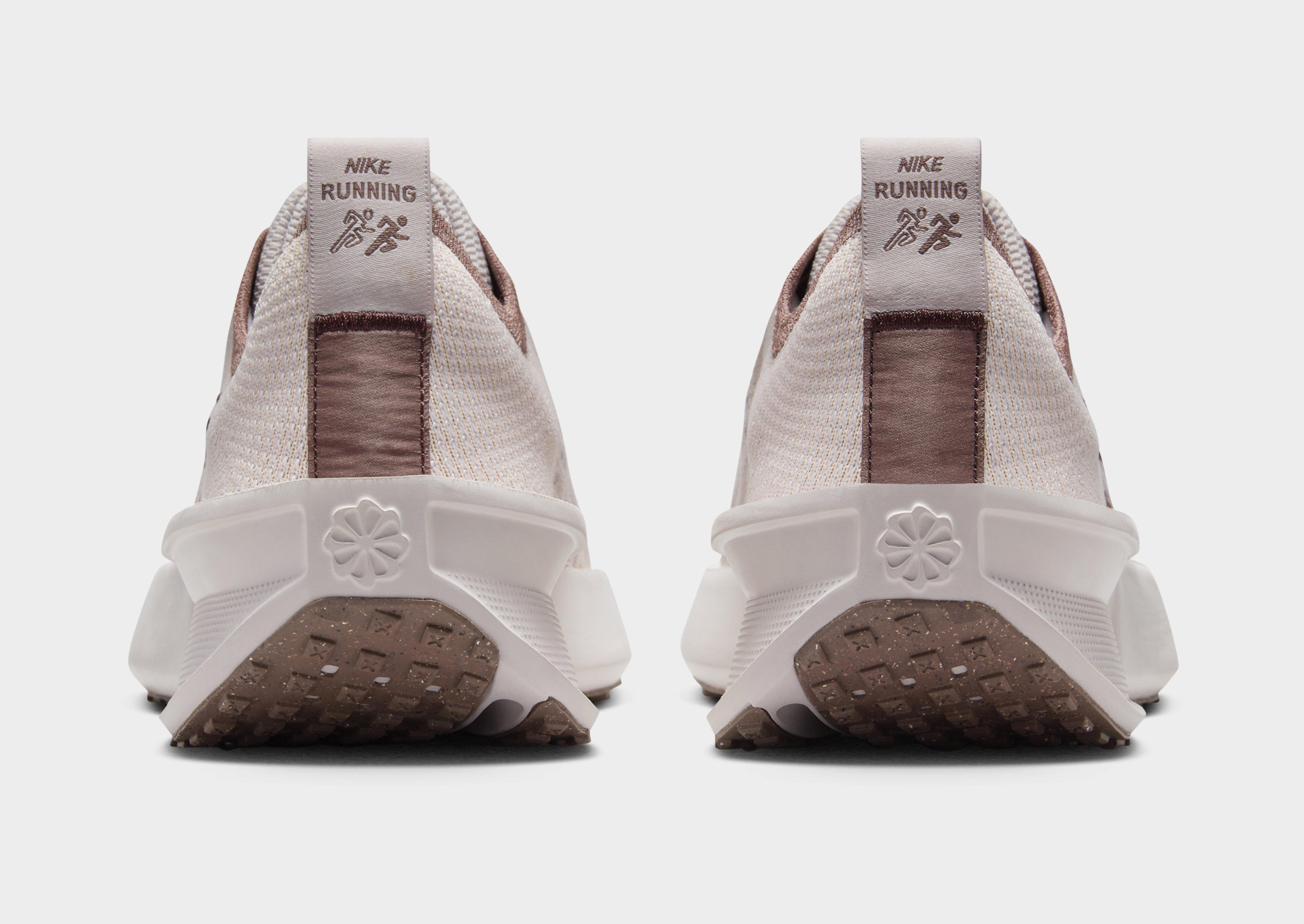 Nike NIKE INTERACT RUN