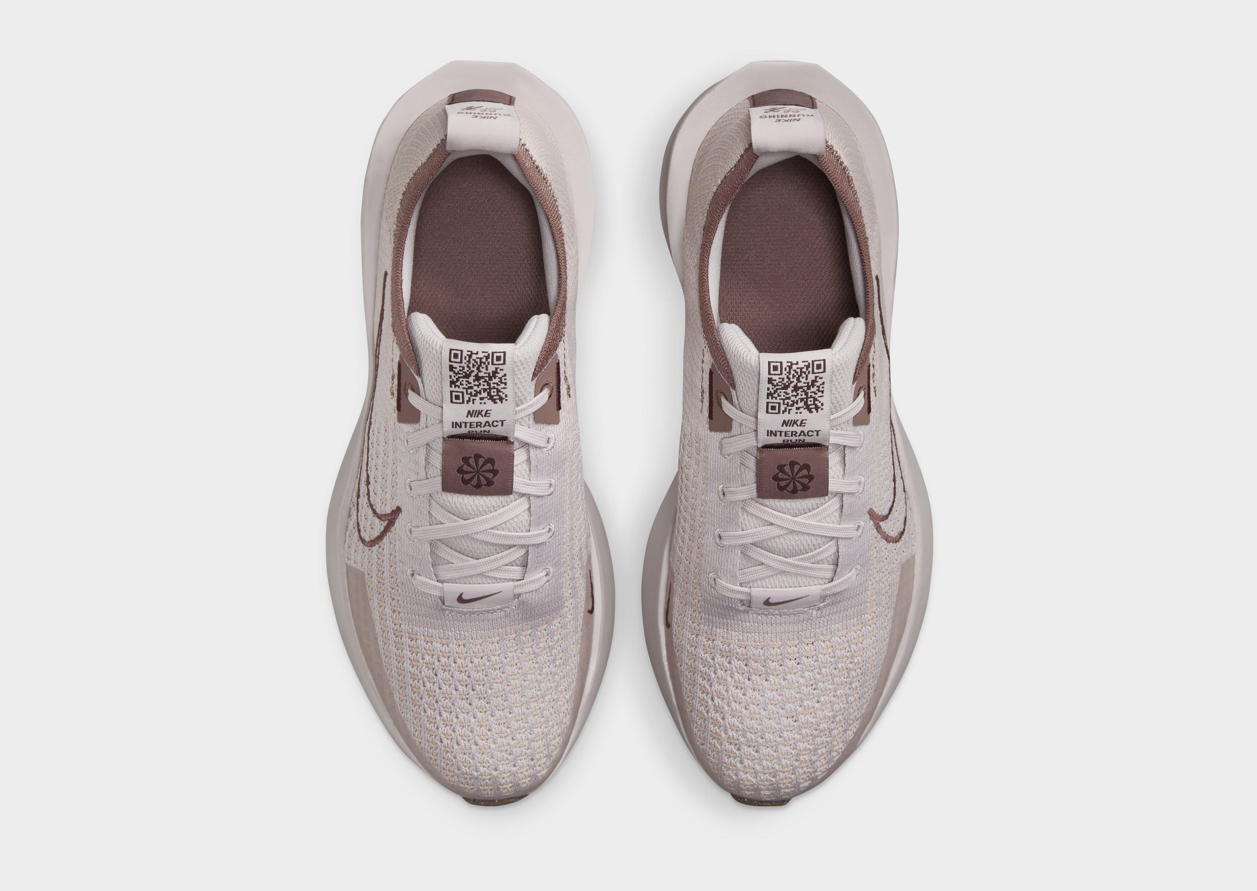 Nike NIKE INTERACT RUN