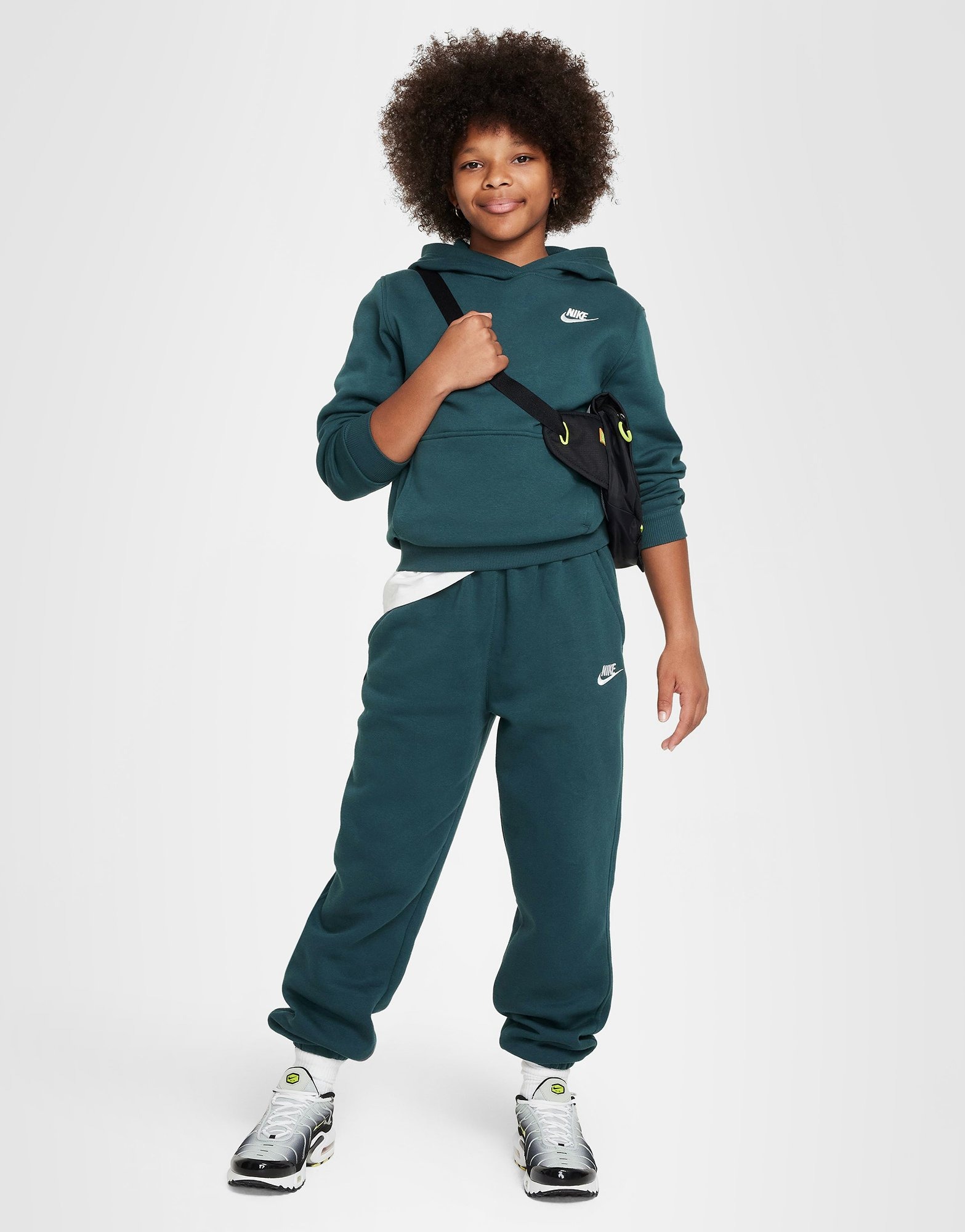 Green Nike Sportswear Club Fleece Loose Pants (Junior Girls') | JD ...