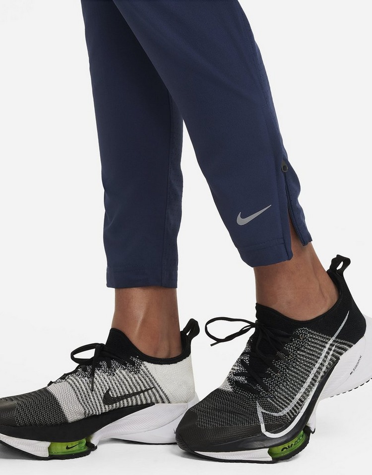 Nike Dri-Fit Multi Tech Track Pants