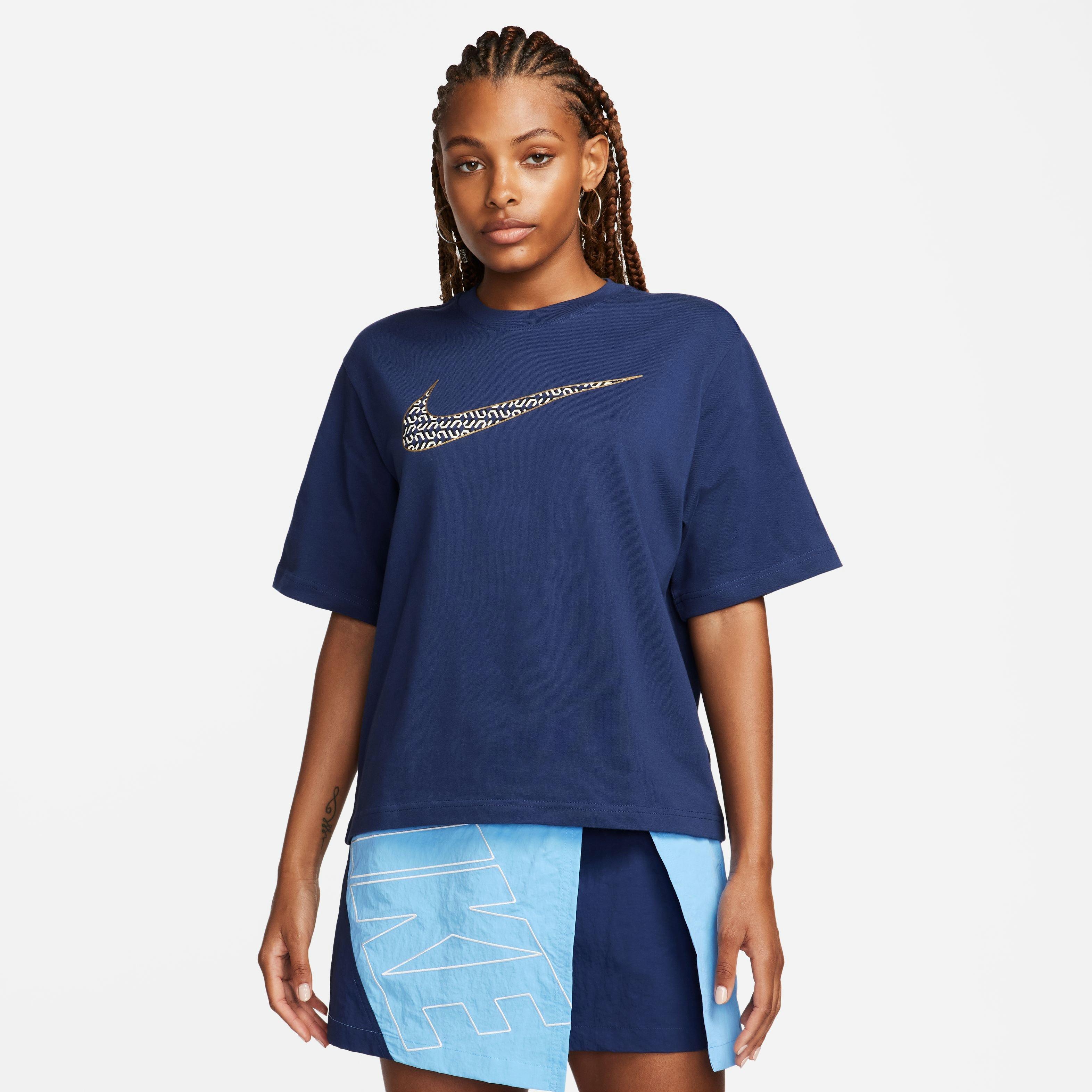 Nike v neck outlet t shirts women's