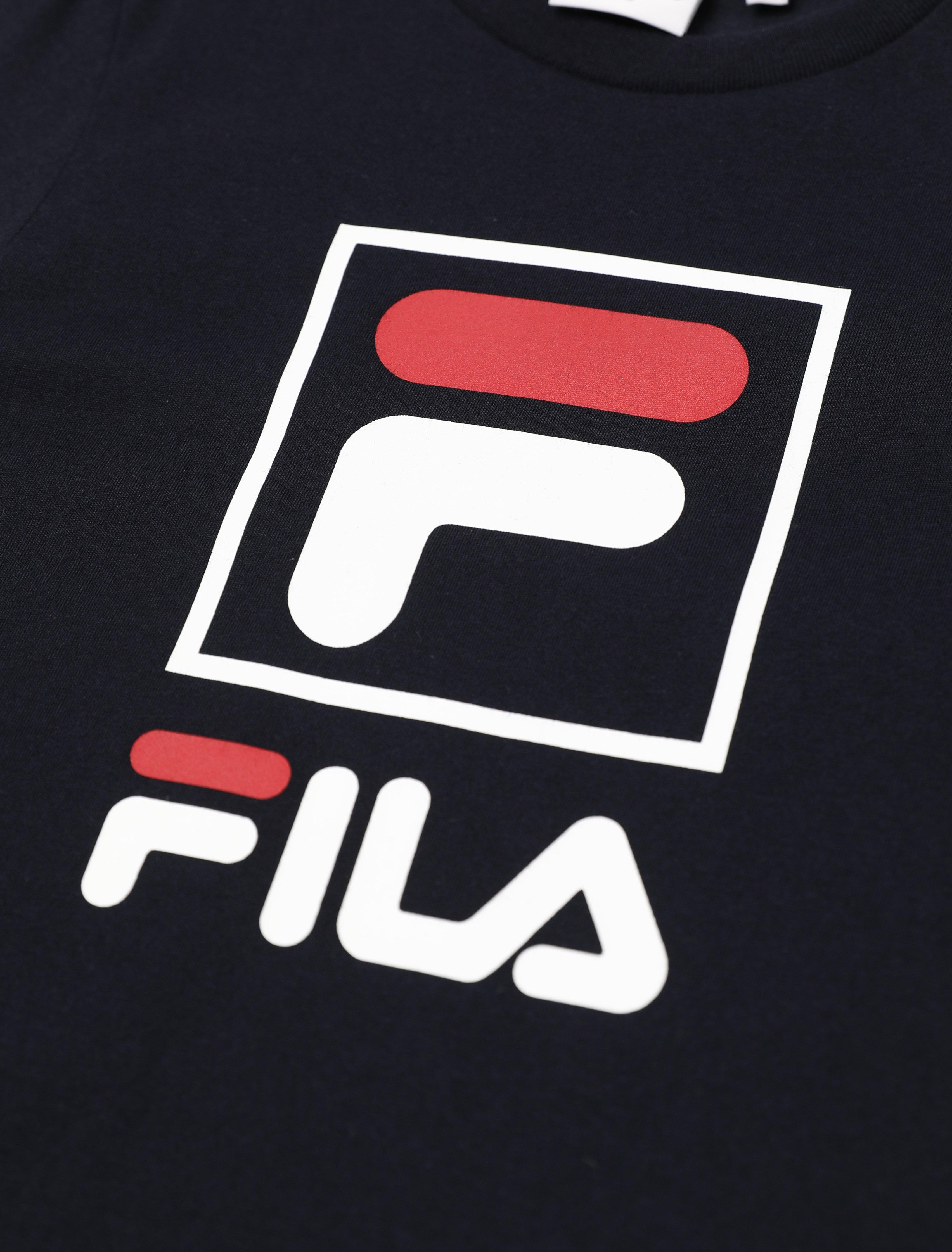 fila big logo