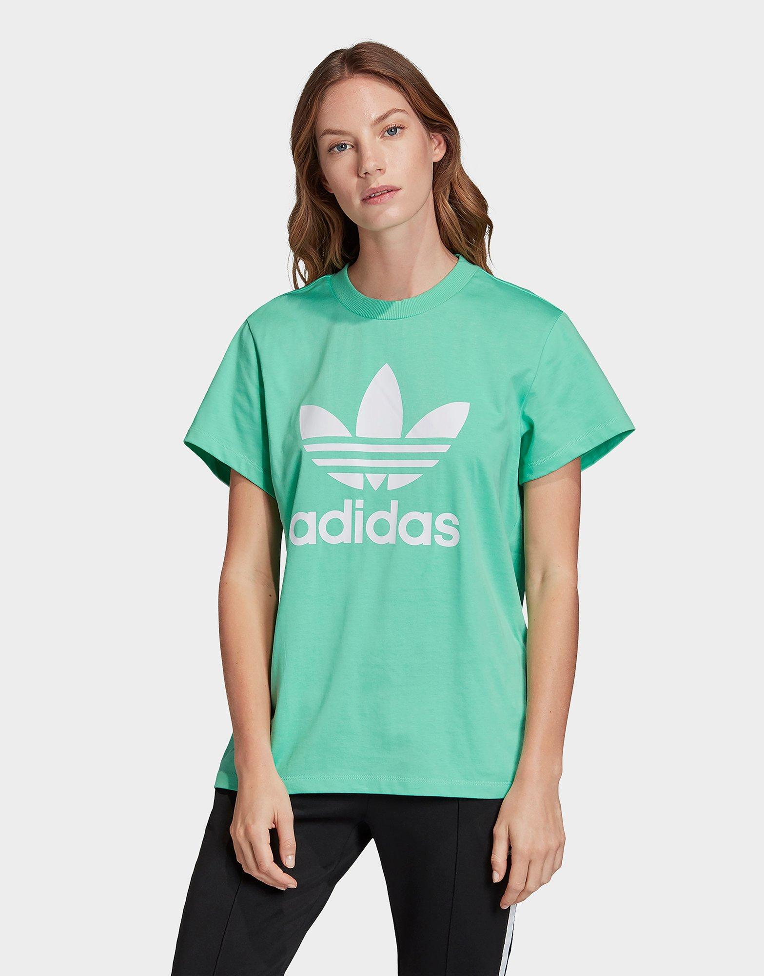 adidas t shirt boyfriend