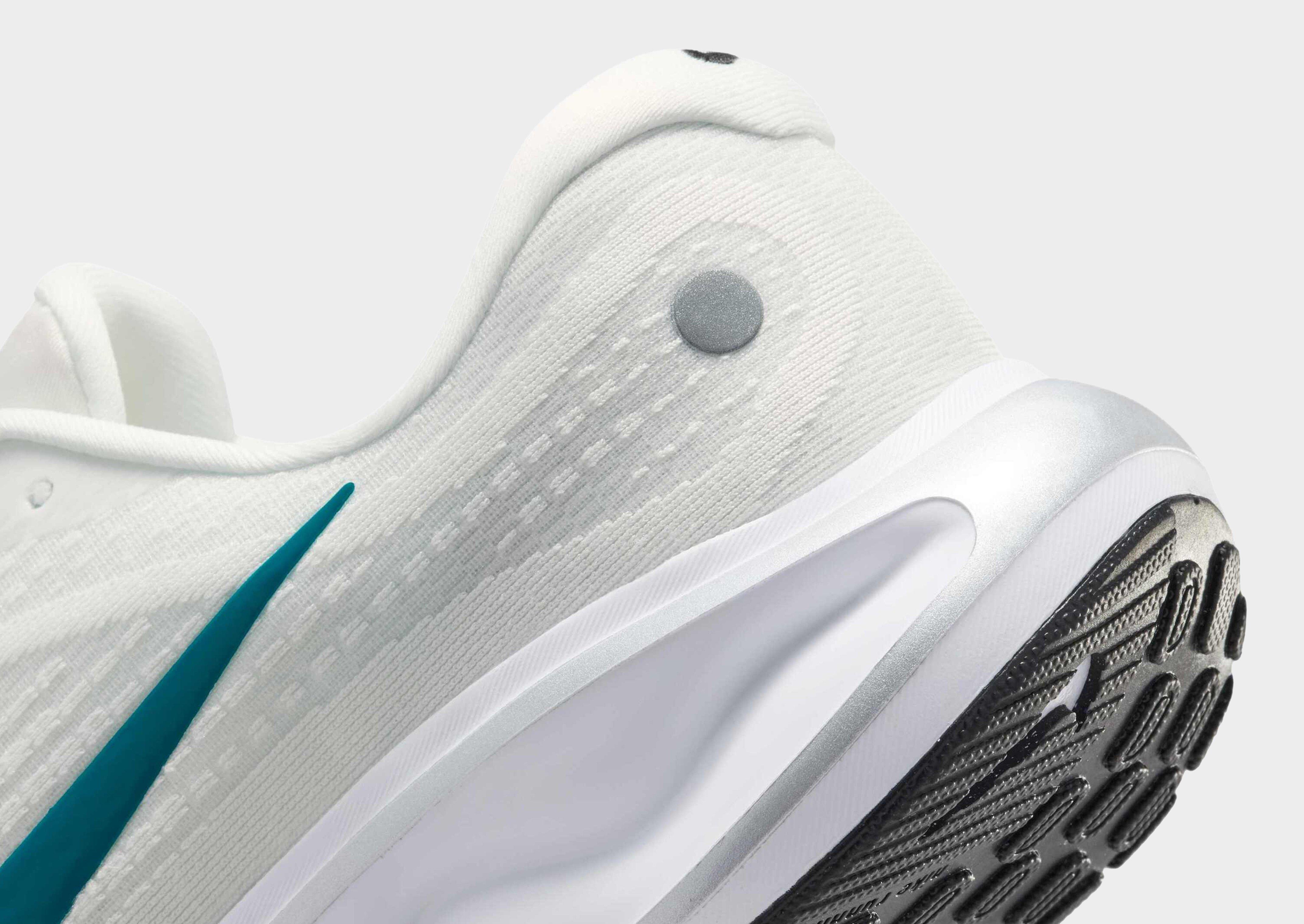 Nike Journey Run Road 'Summit White Black' — photo 5