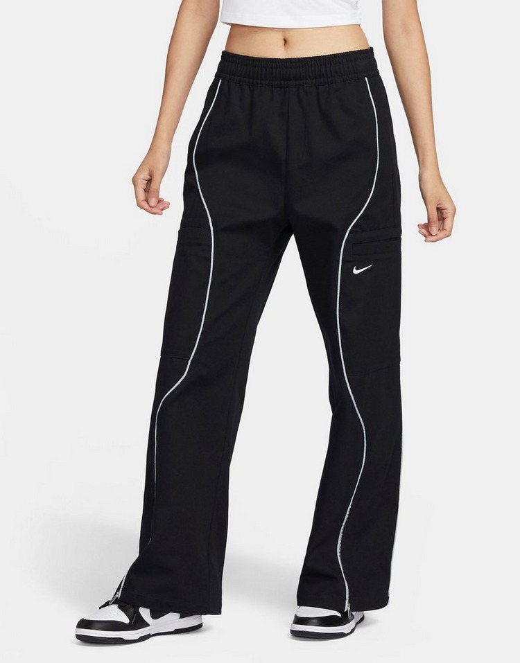 Nike กางเกงขายาวผู้หญิง Sportswear High-Waisted Woven