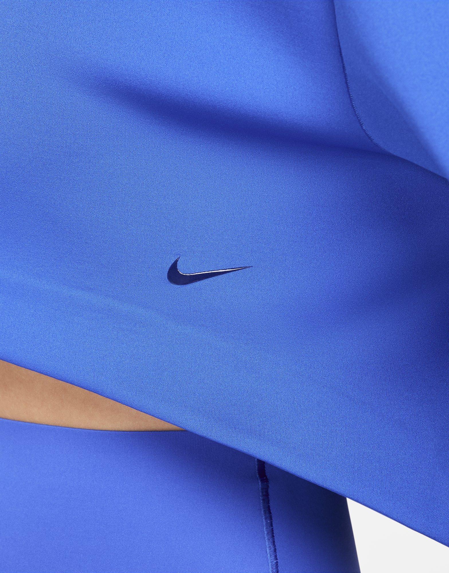 Nike Prima Future Move Oversized Top