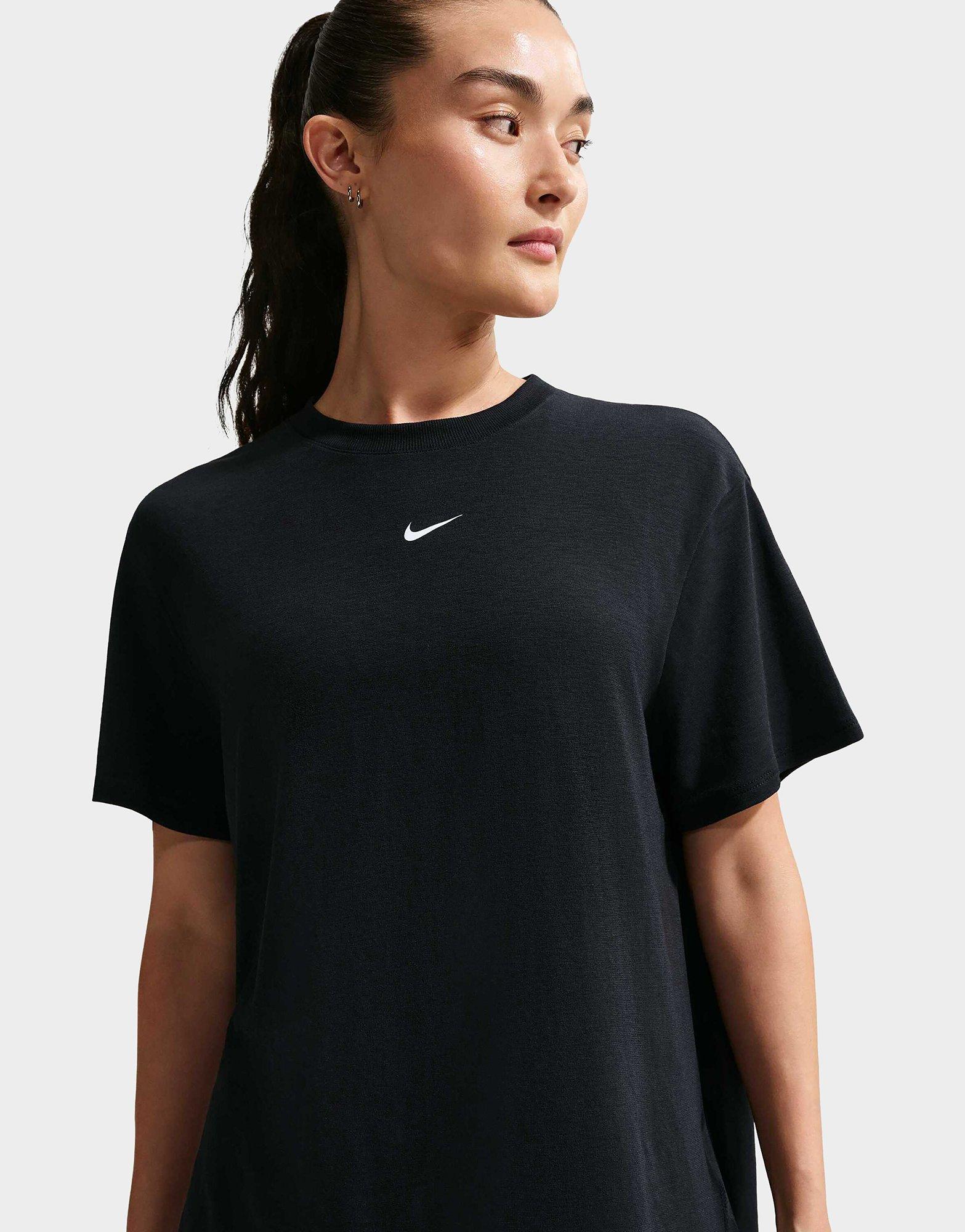 Nike WOMEN'S DRI-FIT