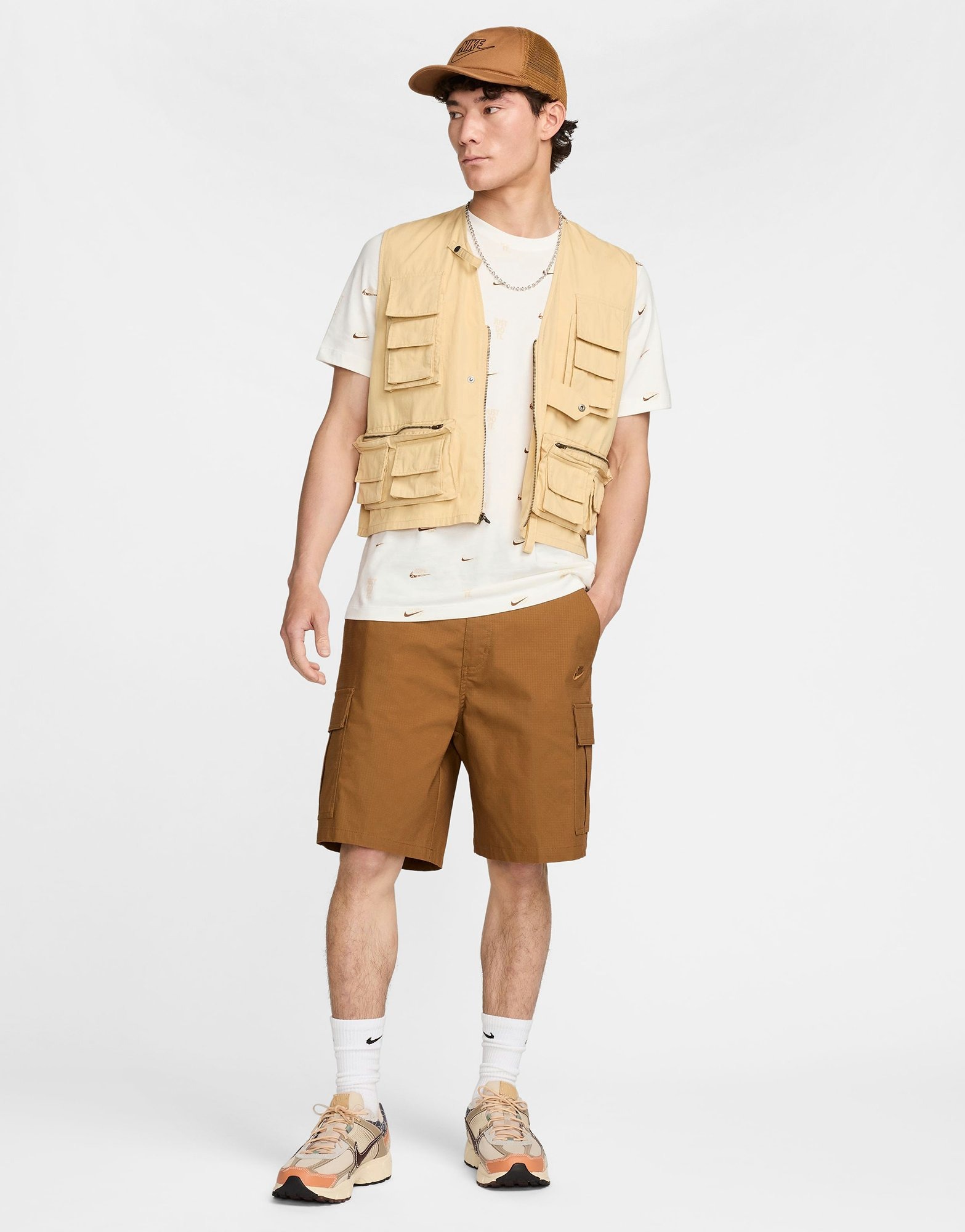 Brown Nike Club Woven Cargo Shorts | JD Sports Malaysia