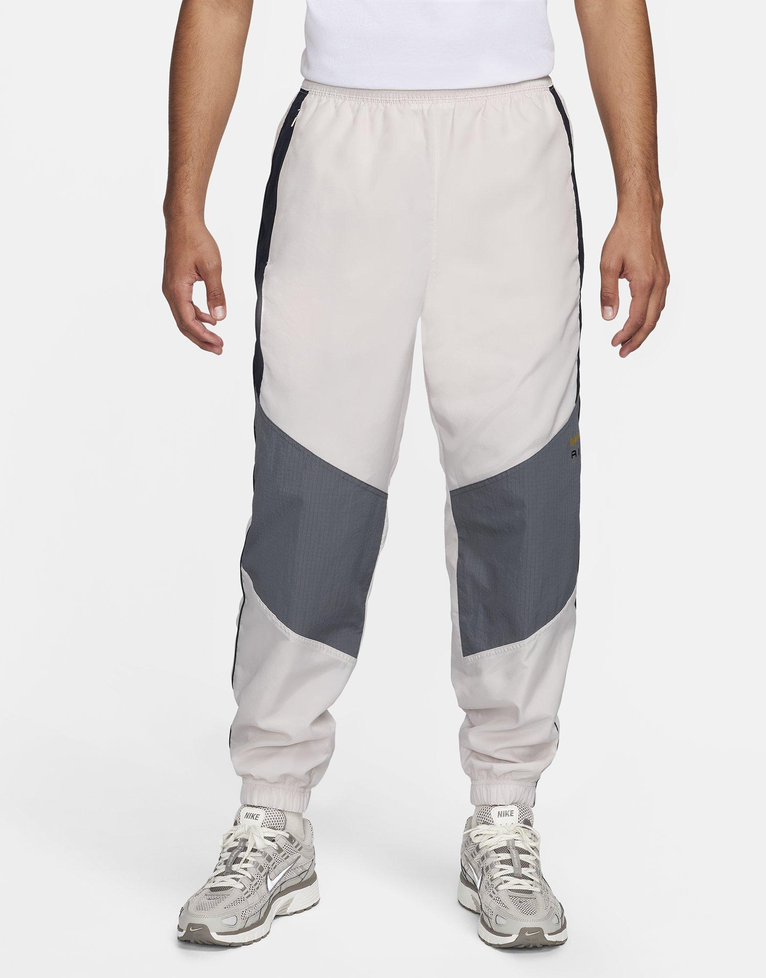 Nike COY TRACK PANTS LIGHT en Negro