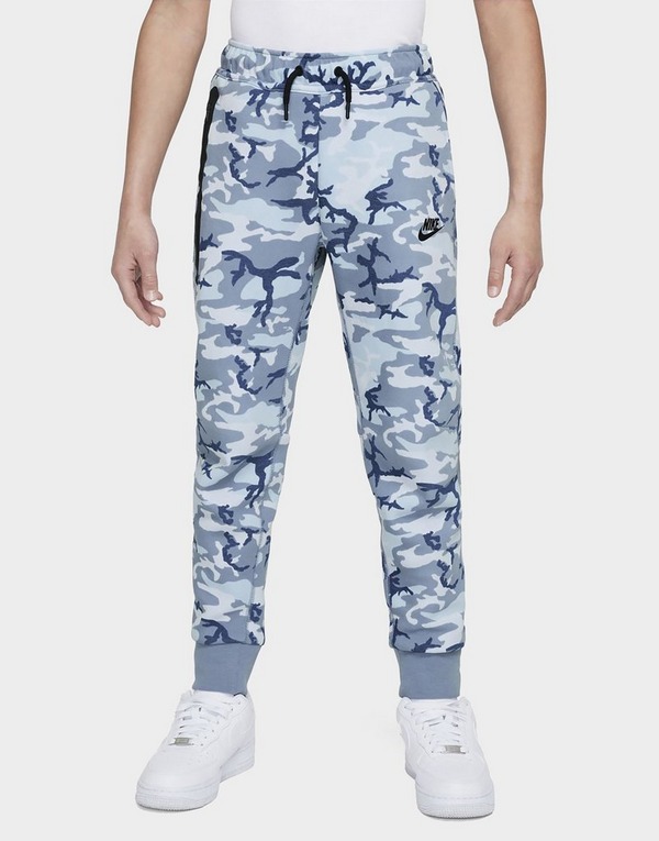 Nike Joggingbroek met camouflageprint voor jongens Sportswear Tech Fleece