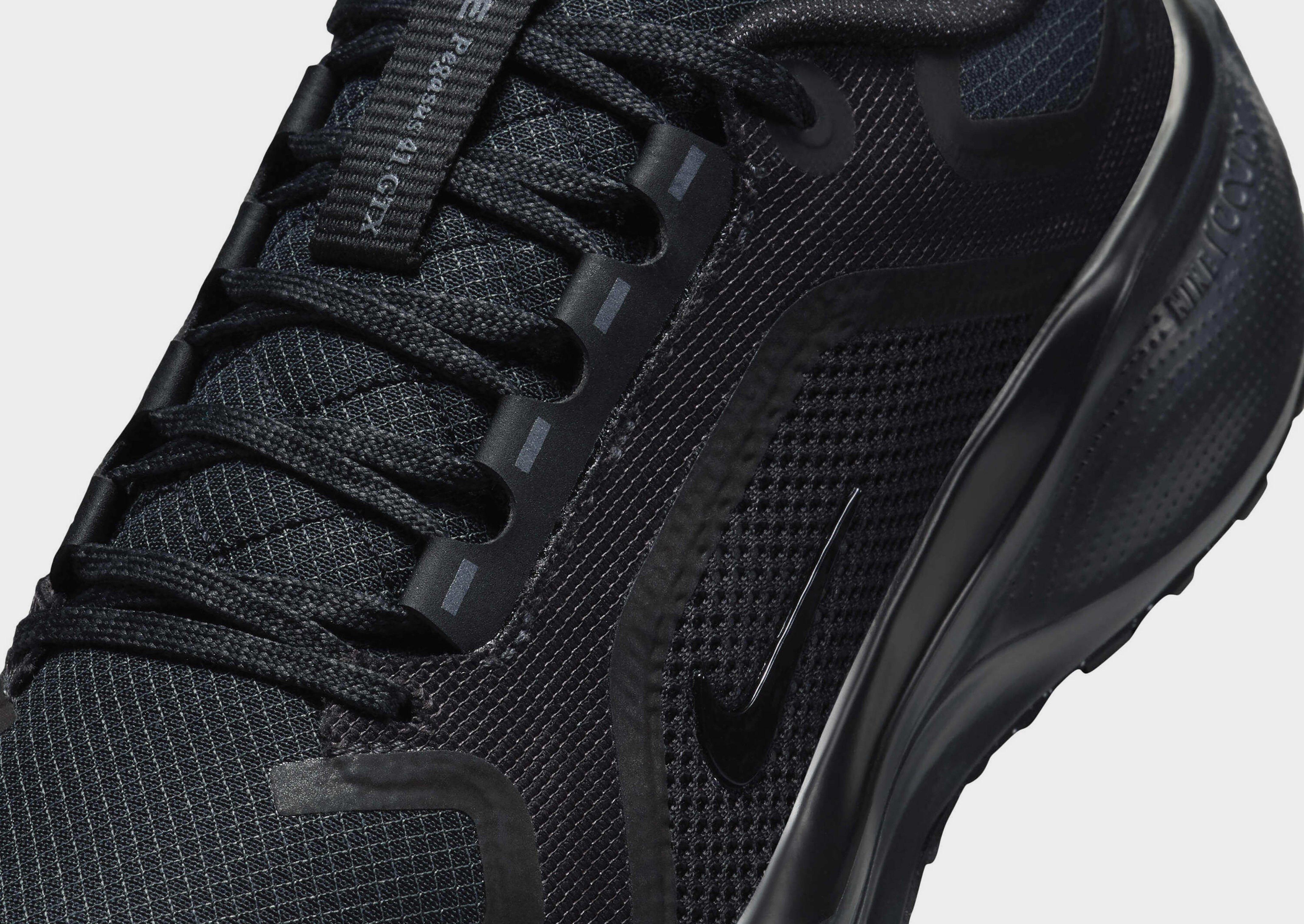 Nike WOMEN'S WATERPROOF ROAD