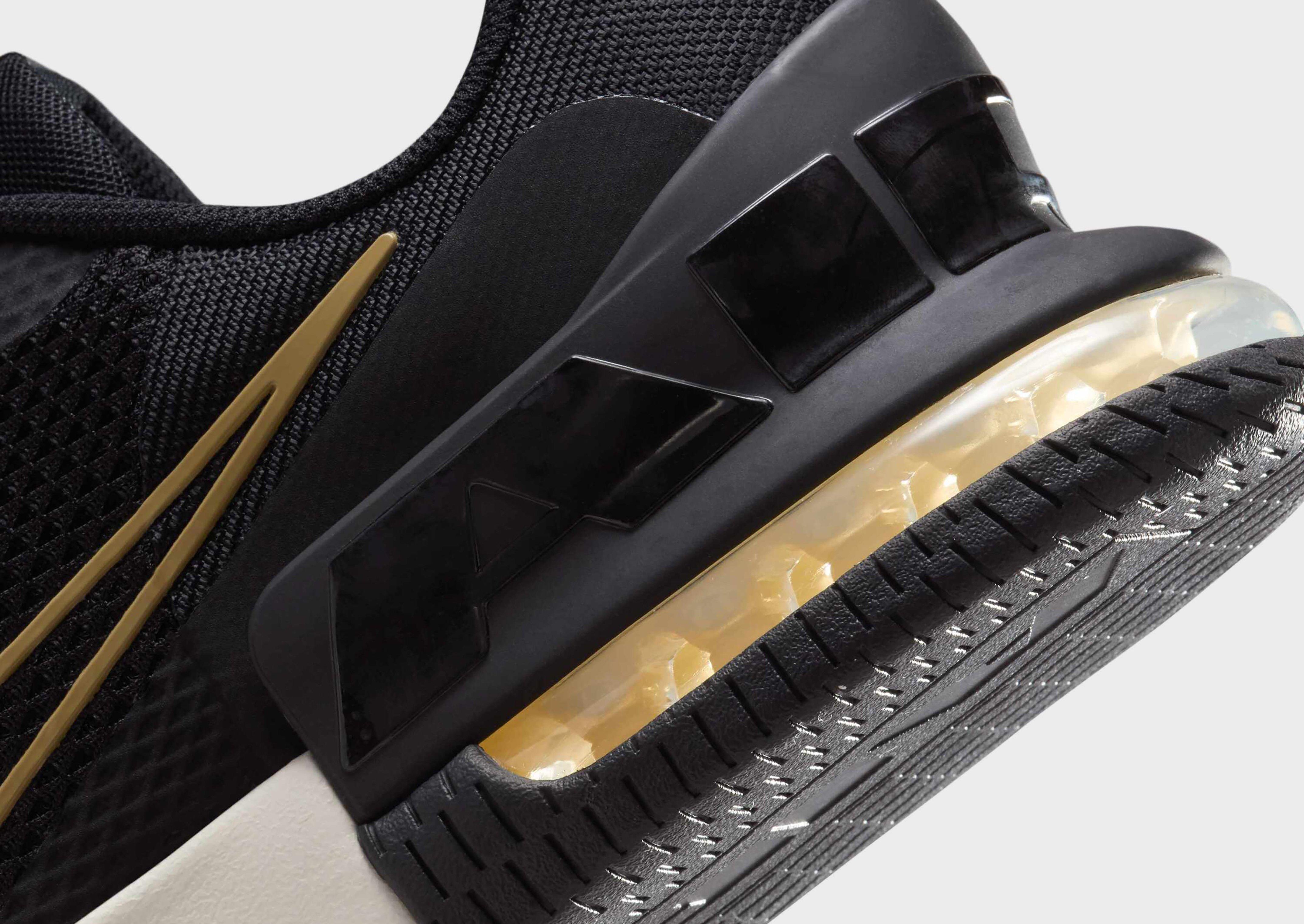 Nike MEN'S WORKOUT SHOES AIR