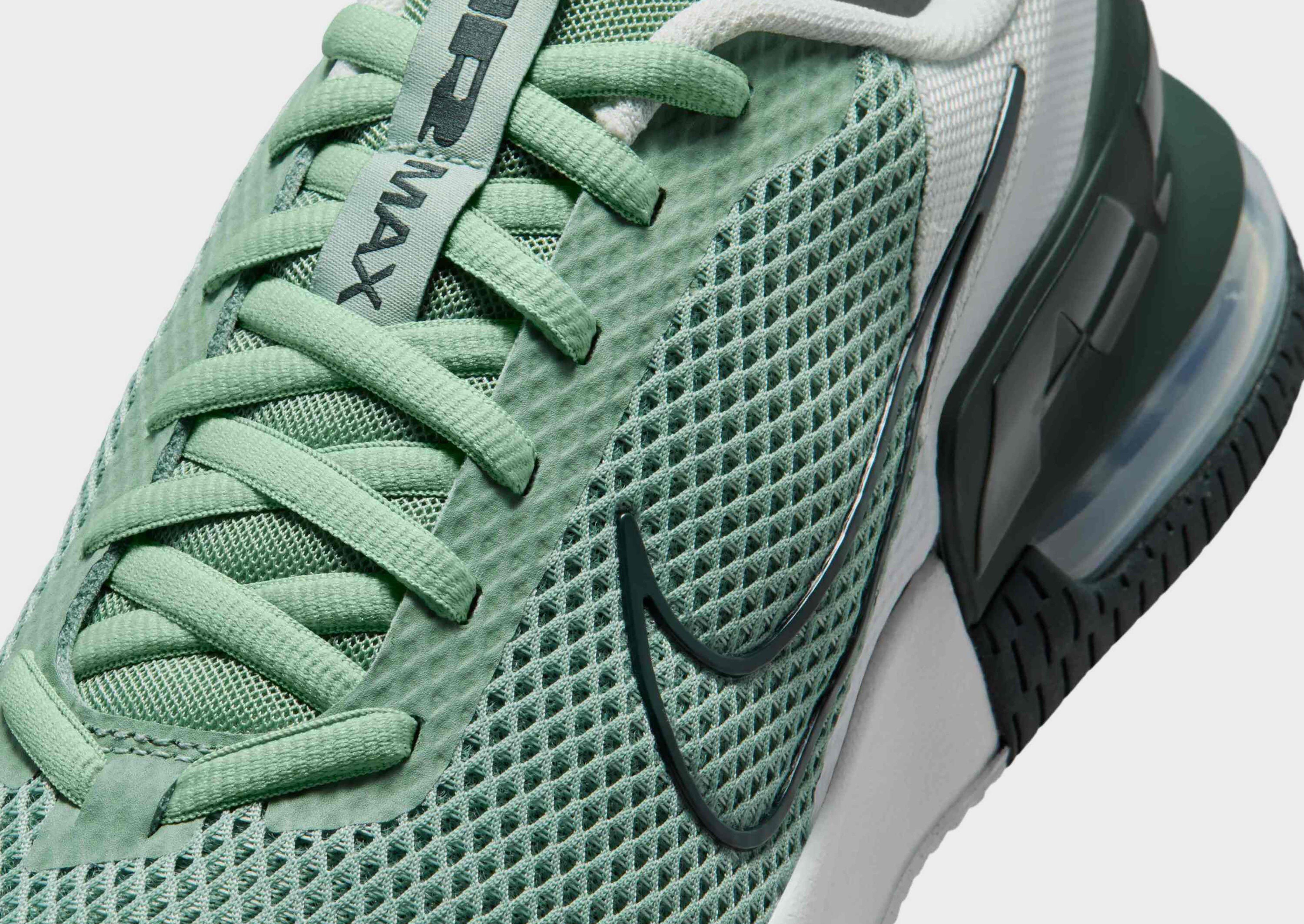 Nike MEN'S WORKOUT SHOES AIR