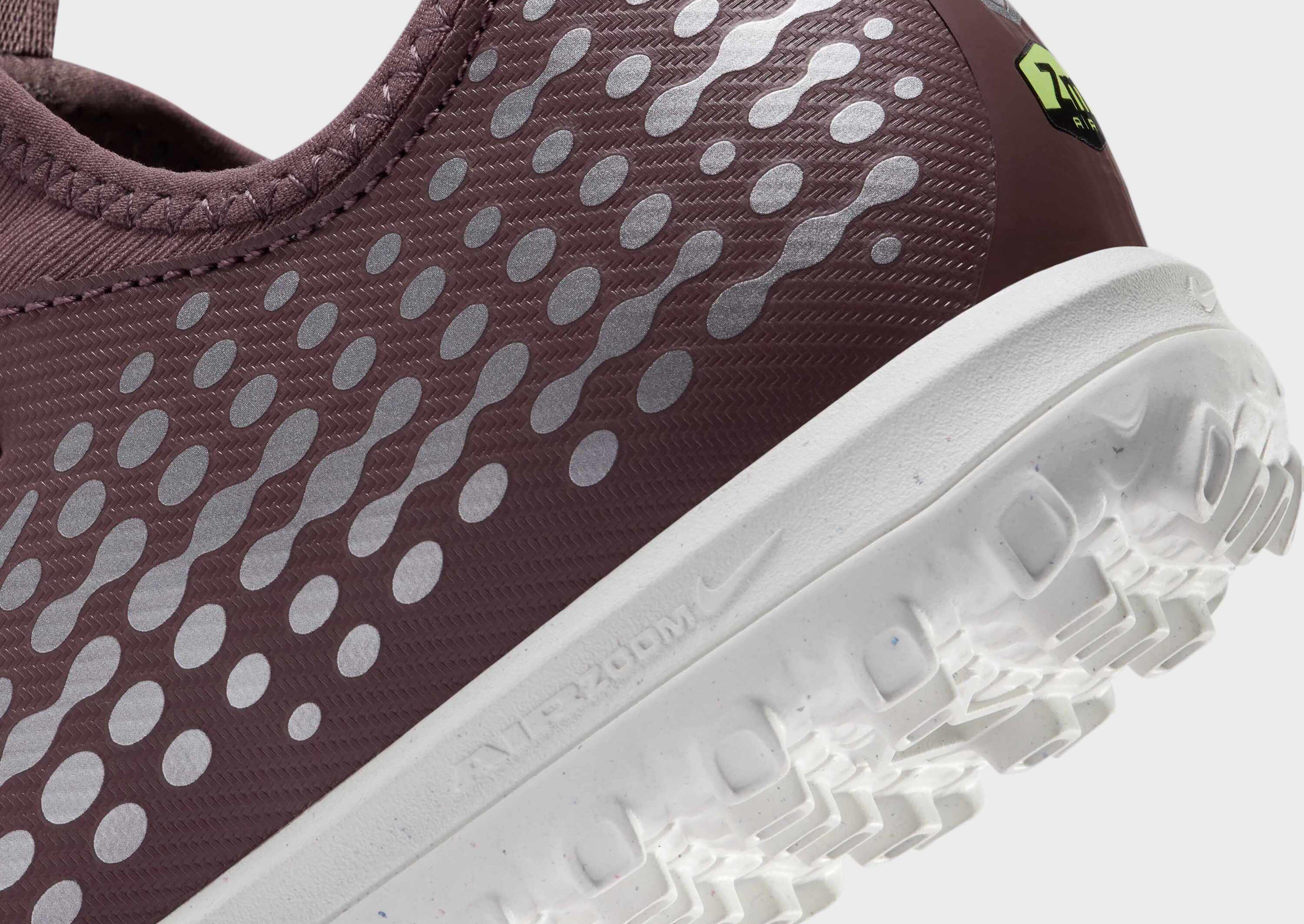 Nike OLDER KIDS' TURF
