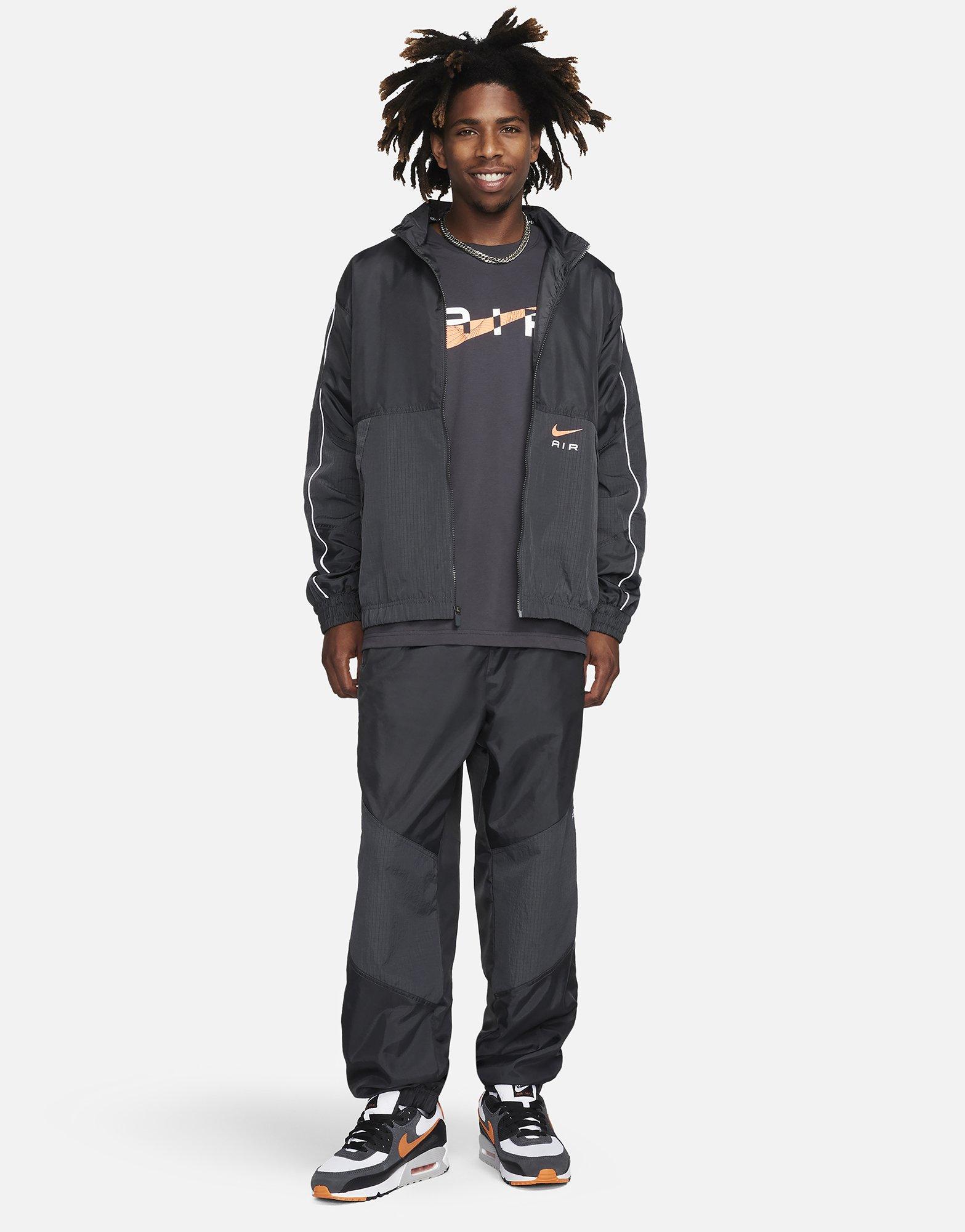 Nike MR TT