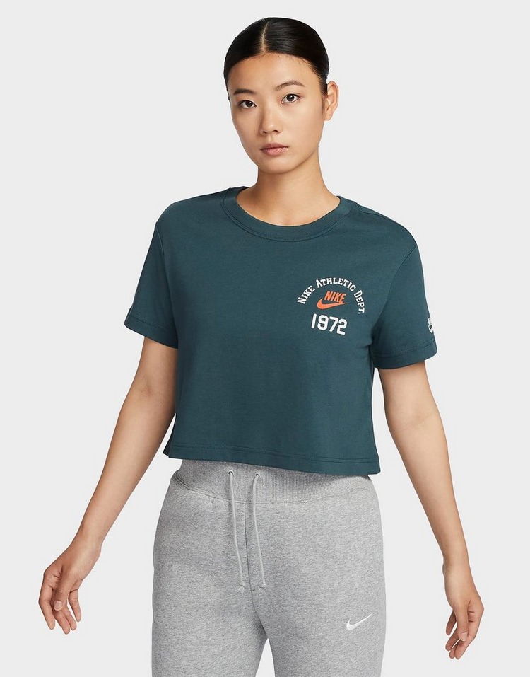Green Nike Sportswear Cropped T-Shirt Women's | JD Sports Malaysia