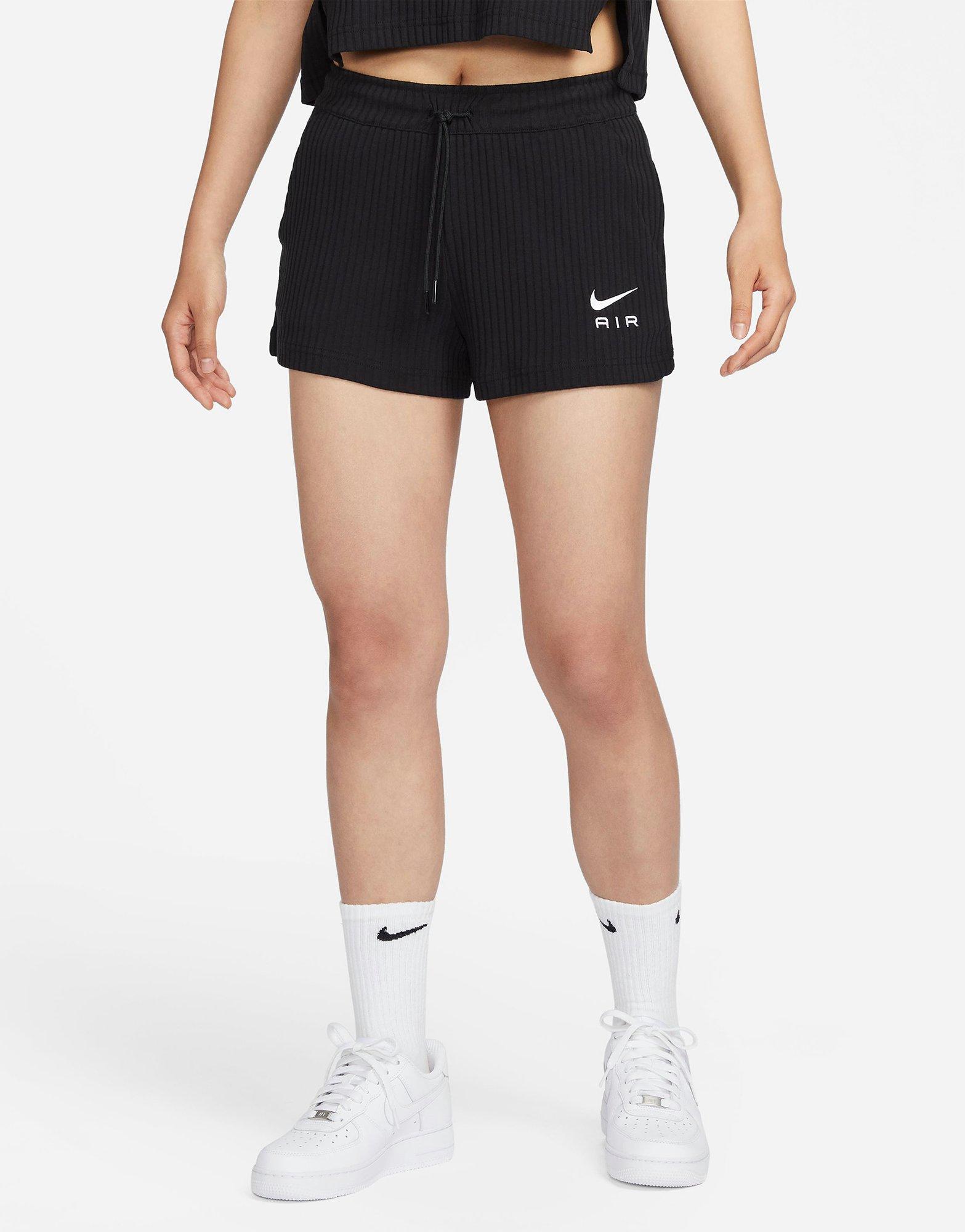 Nike air logo on sale shorts